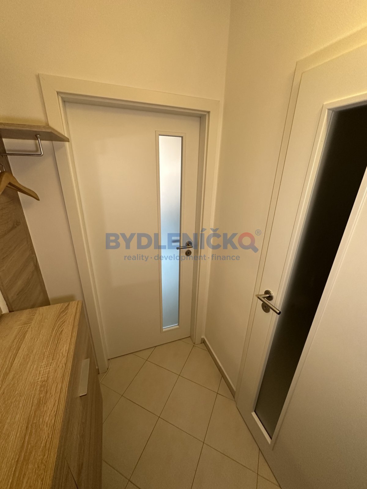 Pronájem garsonky s lodžií v Borovanech