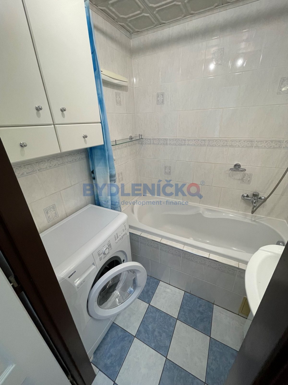 Pronájem 3+1 na Branišovské v Českých Budějovicích