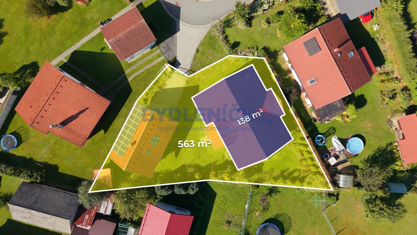 Prodej vícegeneračního domu, pozemek 701 m2, ulice
