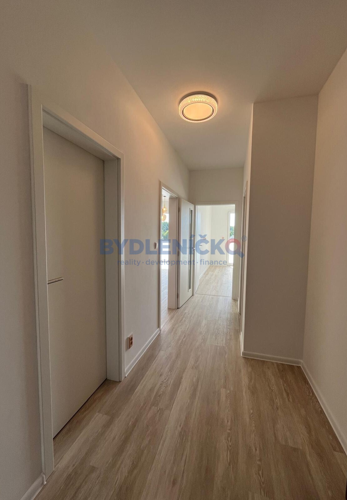 Pronájem bytu 2+kk, 69,4 m2, s terasou 9 m2, ulice Branišovská, České Budějovice