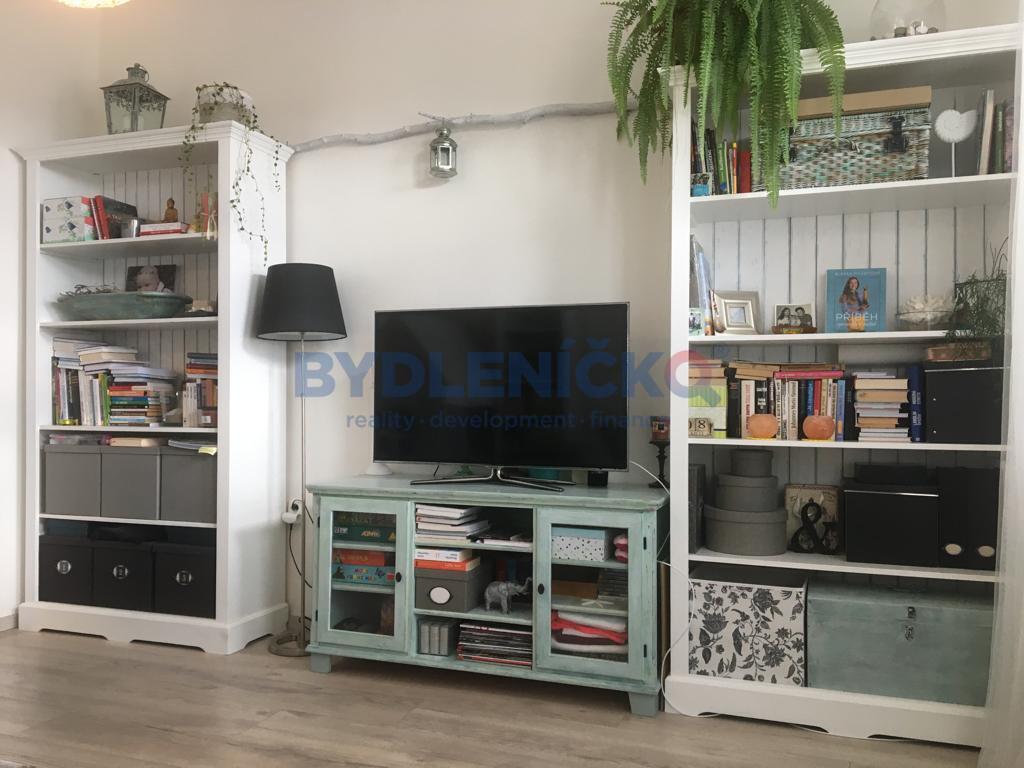 Pronájem bytu 2+1, 62m2, ulice Masarykova, Hluboká