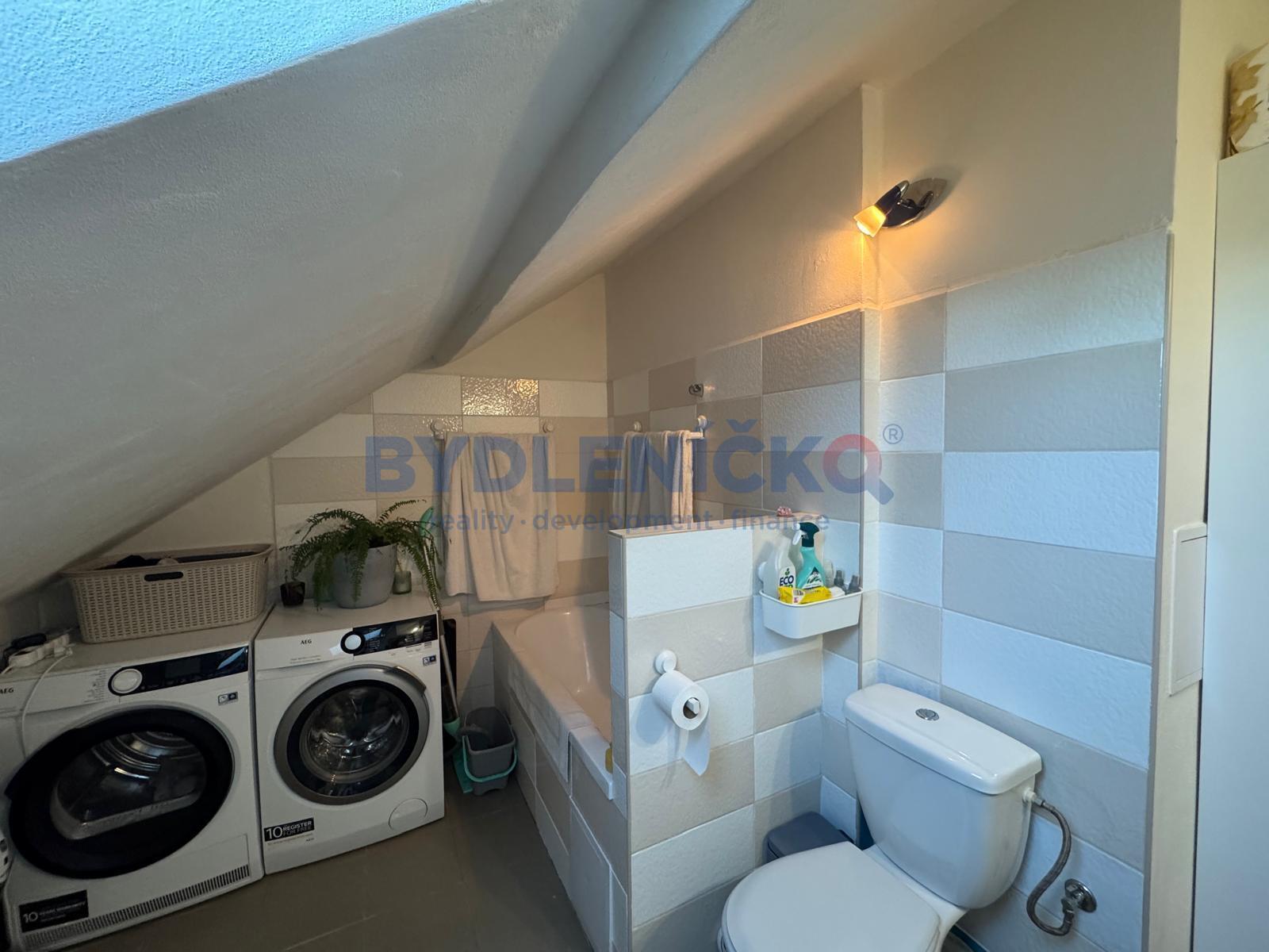 Pronájem bytu 1+1, 35m2, Břilice