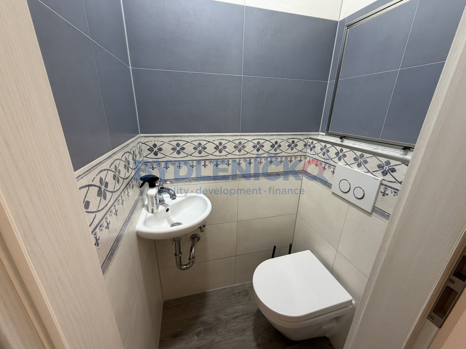 Pronájem vybaveného bytu 3+1, 85,4 m2, ul. Mánesov