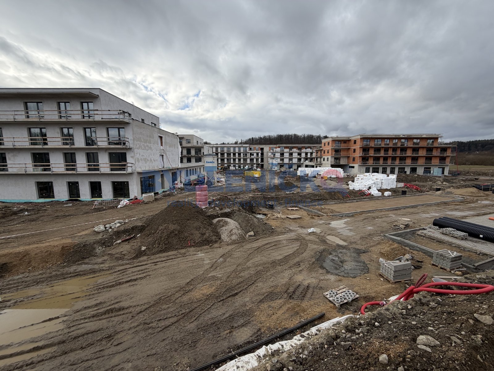 Prodej bytu 2+kk s balkonem, 54 m2, Hluboká nad Vltavou