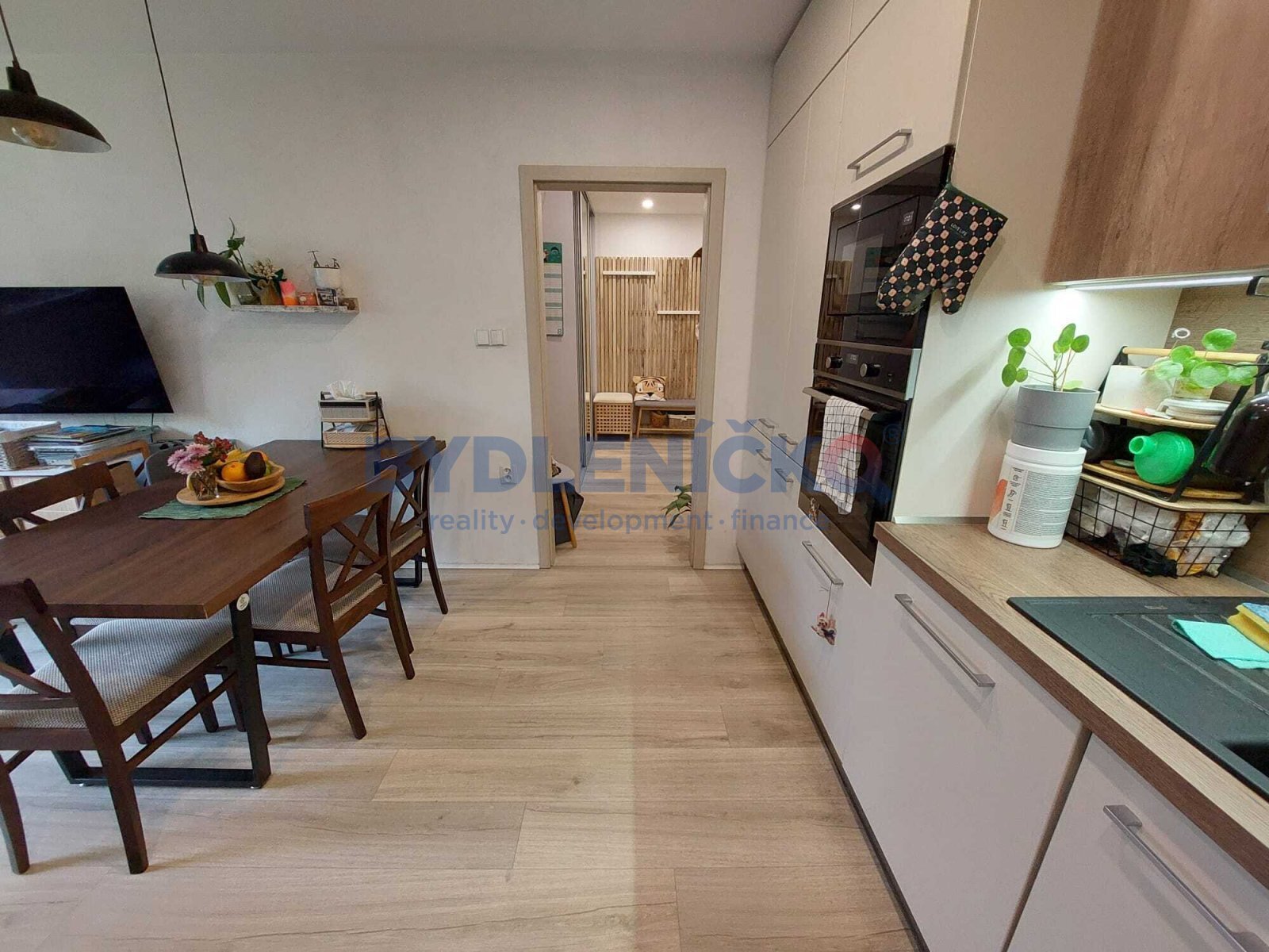 Pronájem bytu 3+kk, 64 m2, po rekonstrukci, ul. Plzeňská, České Budějovice