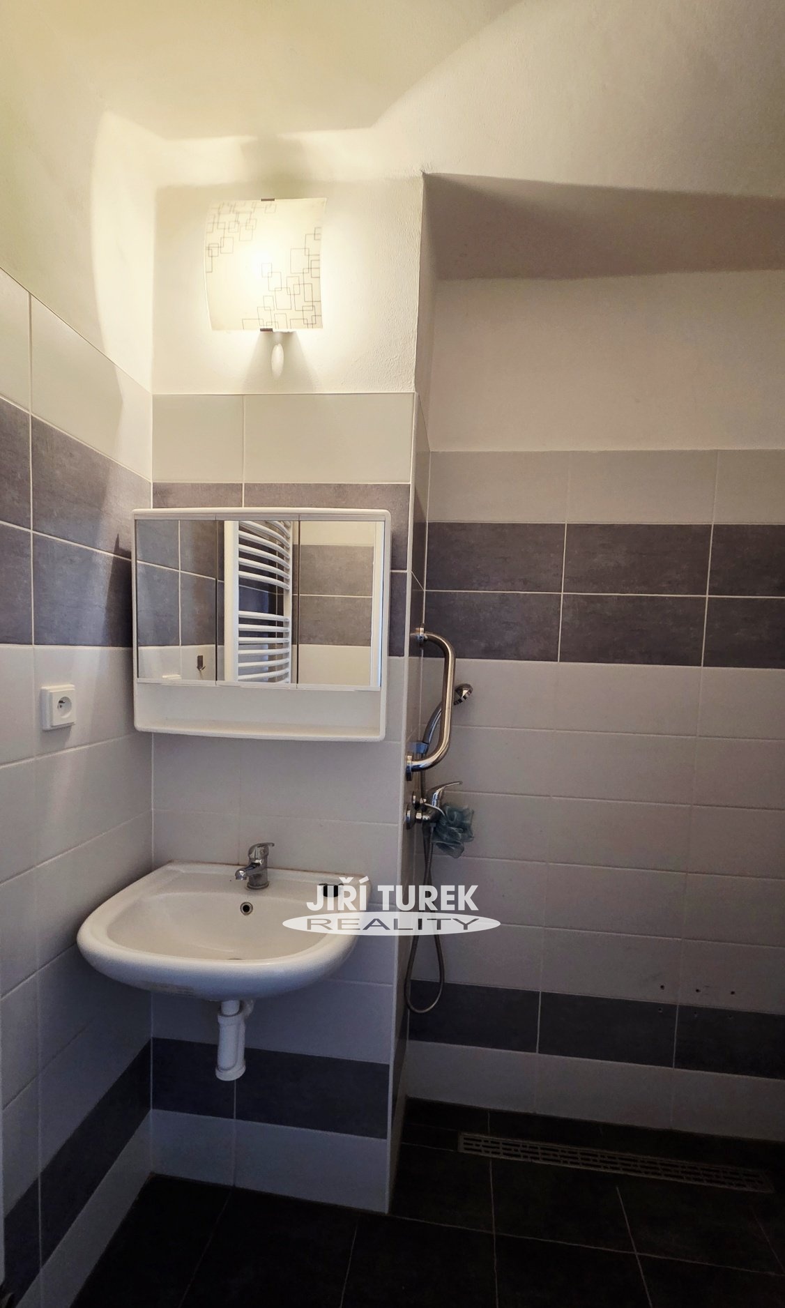 20260302_134440_resized