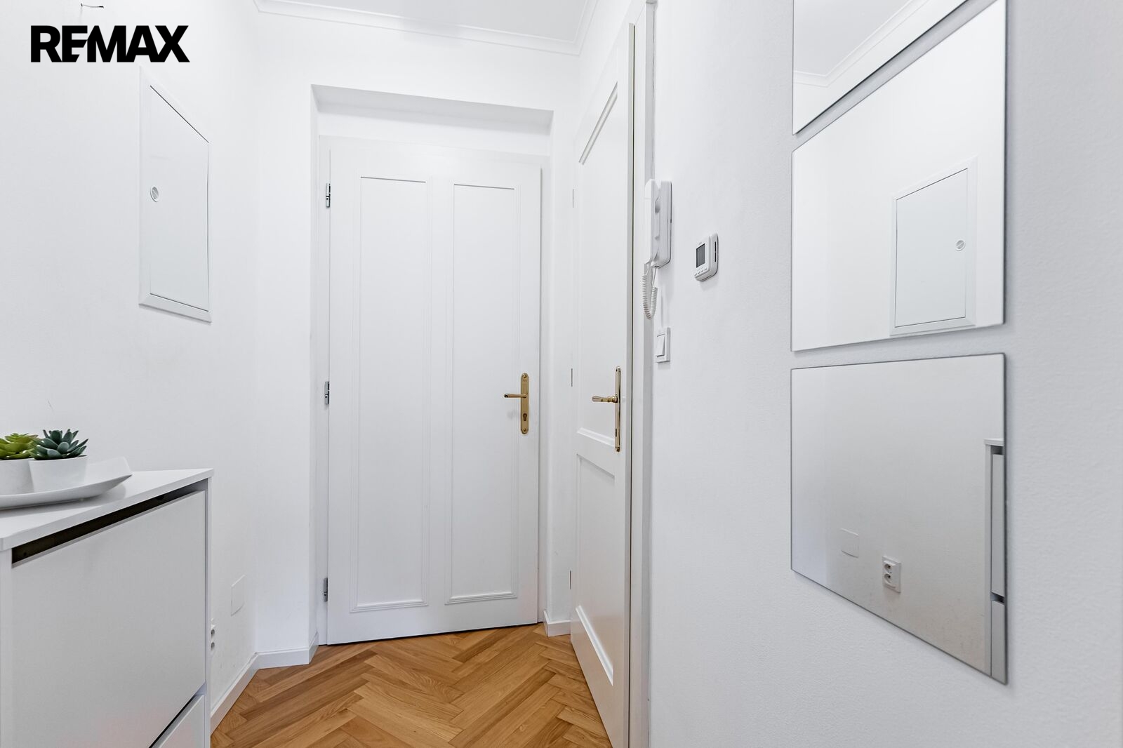 Vstupní předsíň bytu