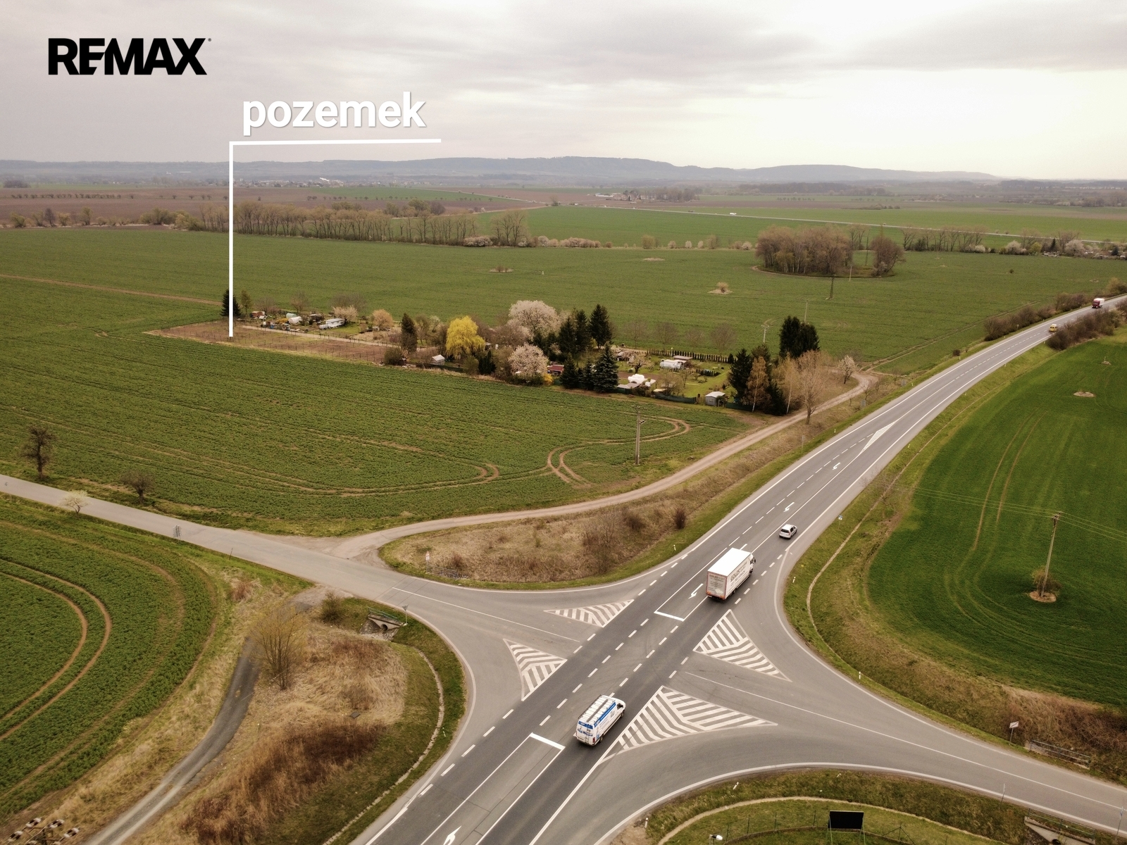 Pohled z hlavní křižovatky