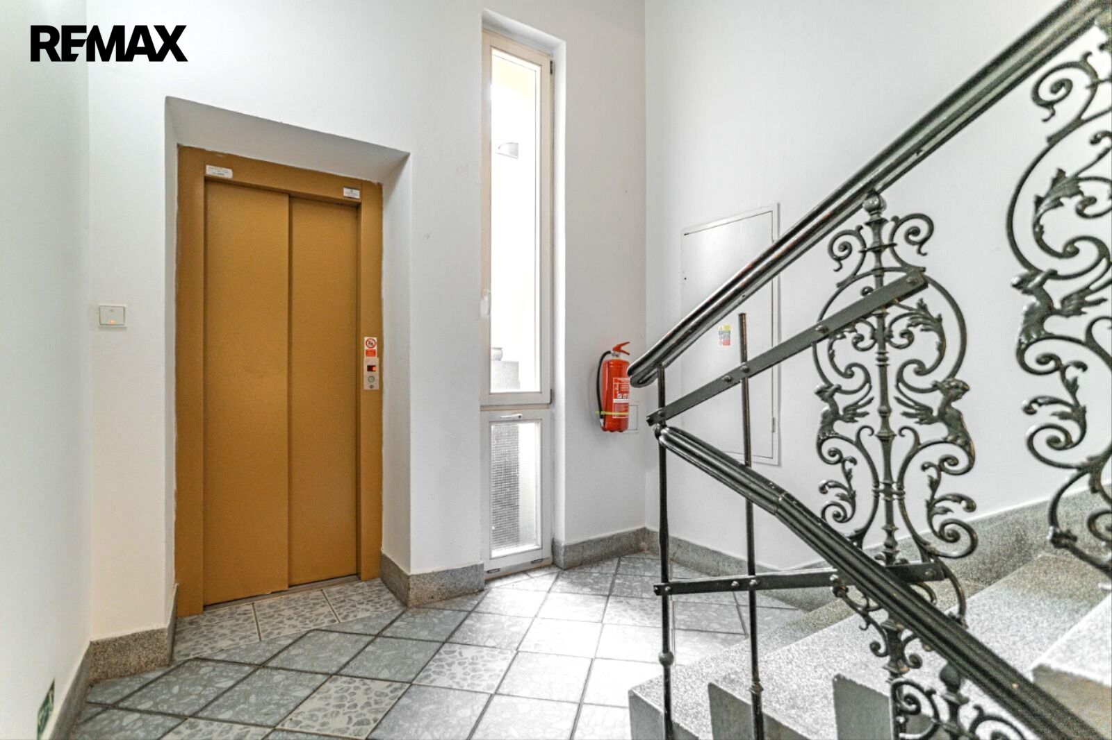 Interiér domu s výtahem