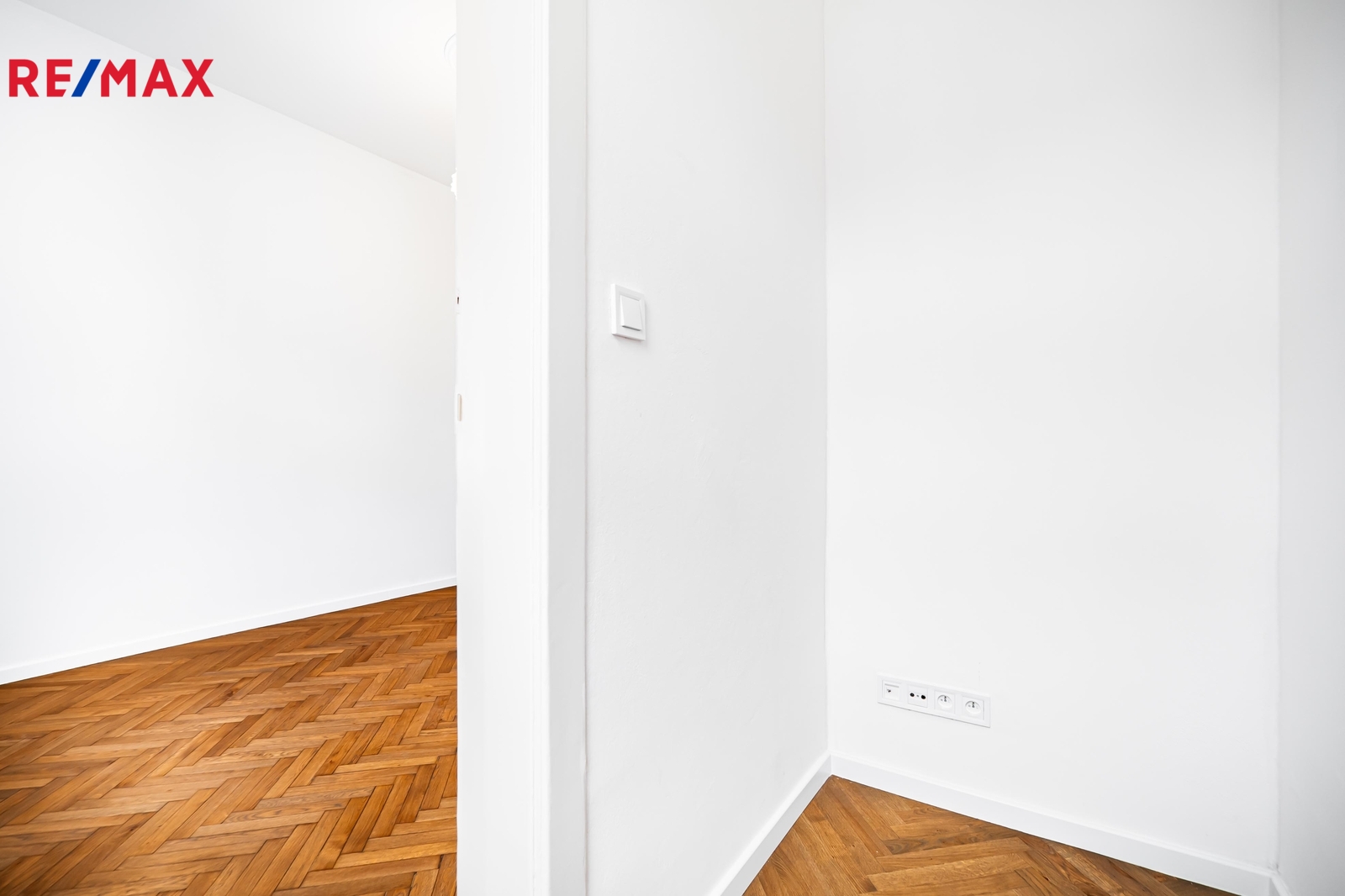 Šatna přináležící k jednomu z pokojů