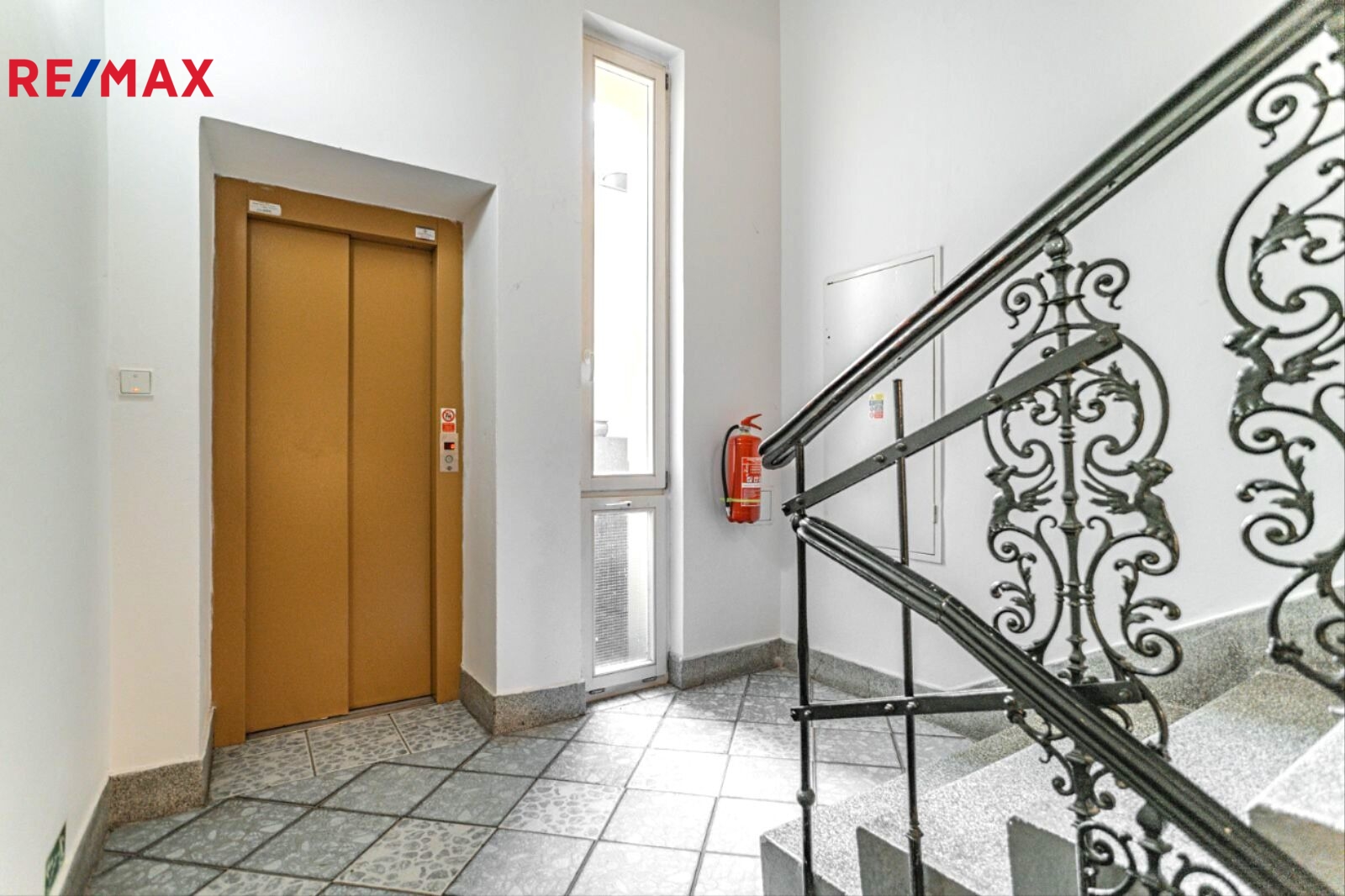 Interiér domu s výtahem