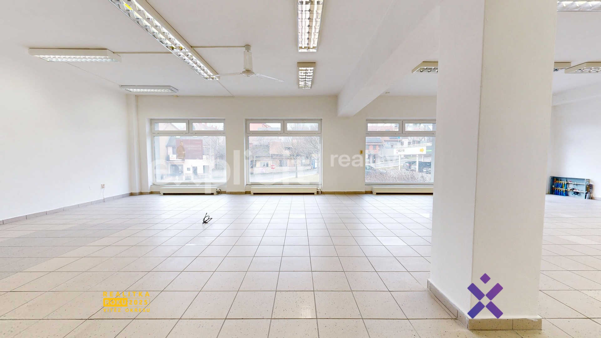 Pronájem obchodního prostoru 107,6 m&sup2; - Uherský Brod - Neradice