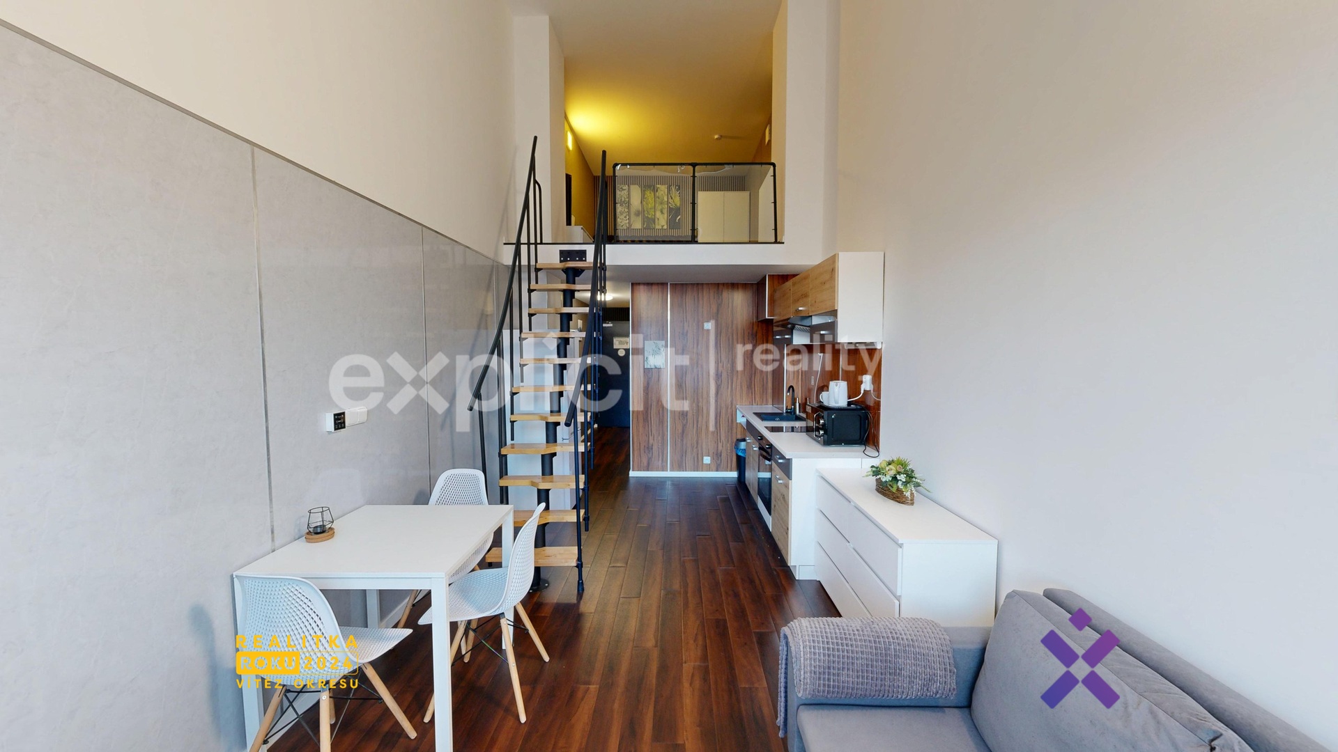 Pronájem ateliéru 1+kk, 45 m² - Zlín (Loft)