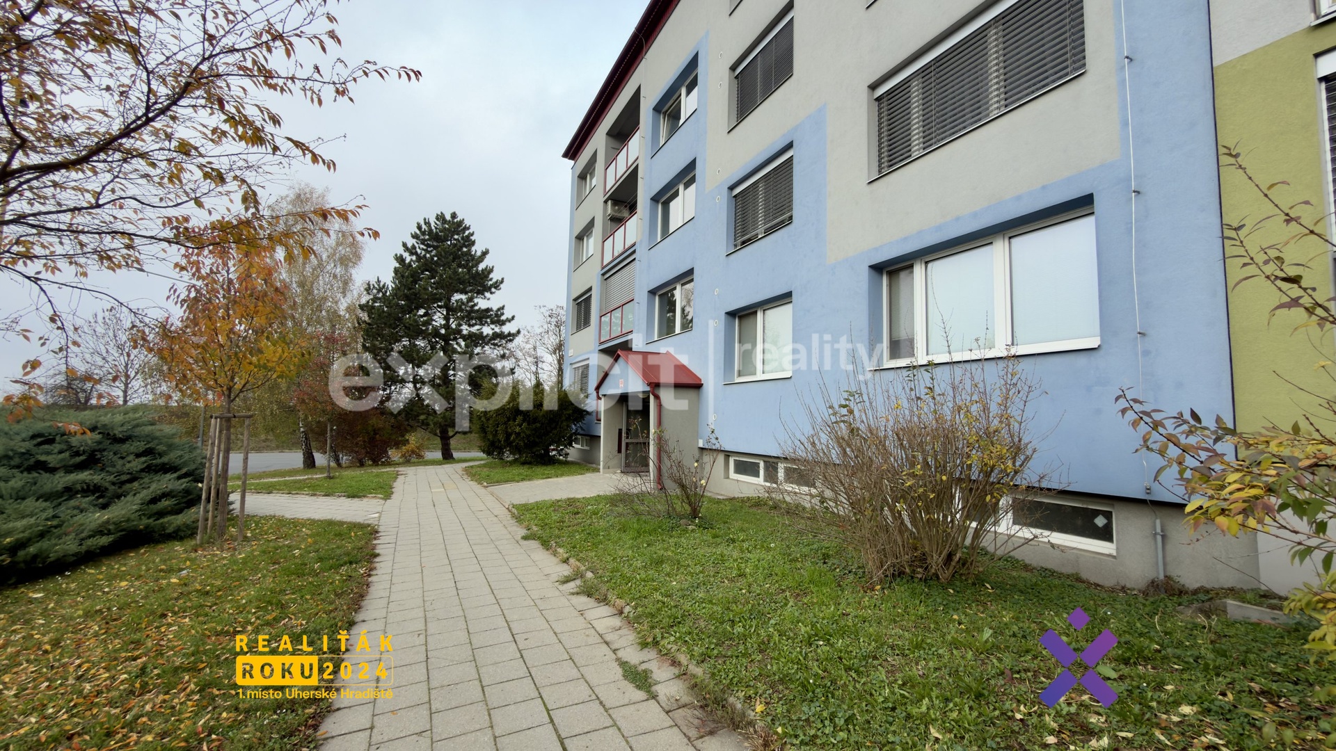 Podnajem bytu 3+1 93 m², Uherske Hradiste - M