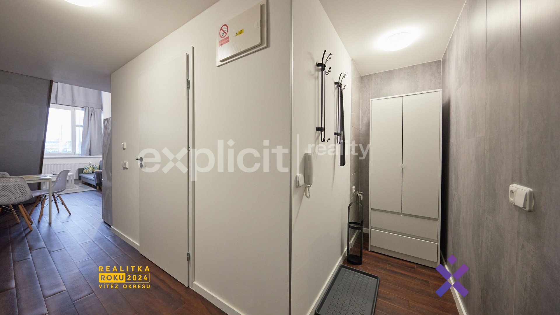 225_room_d