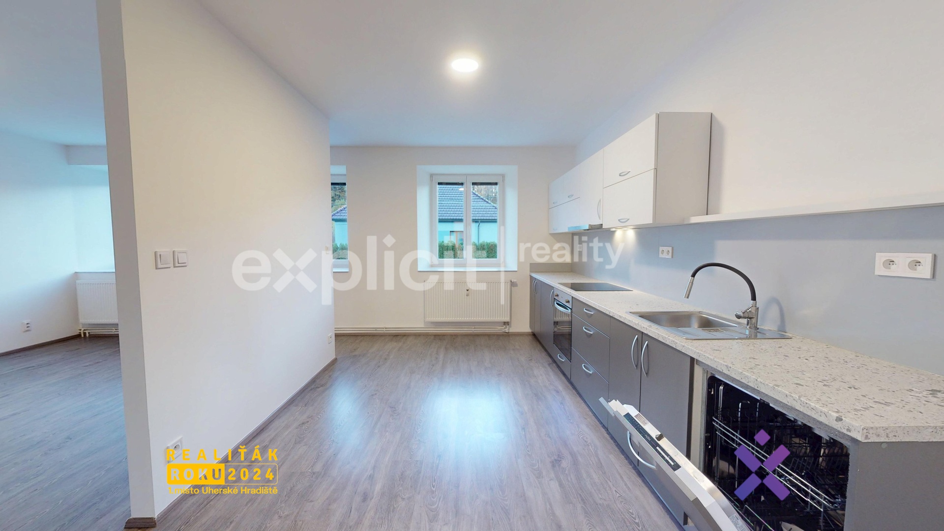 Podnajem bytu 2+kk 66 m² s garazi, Strani - K