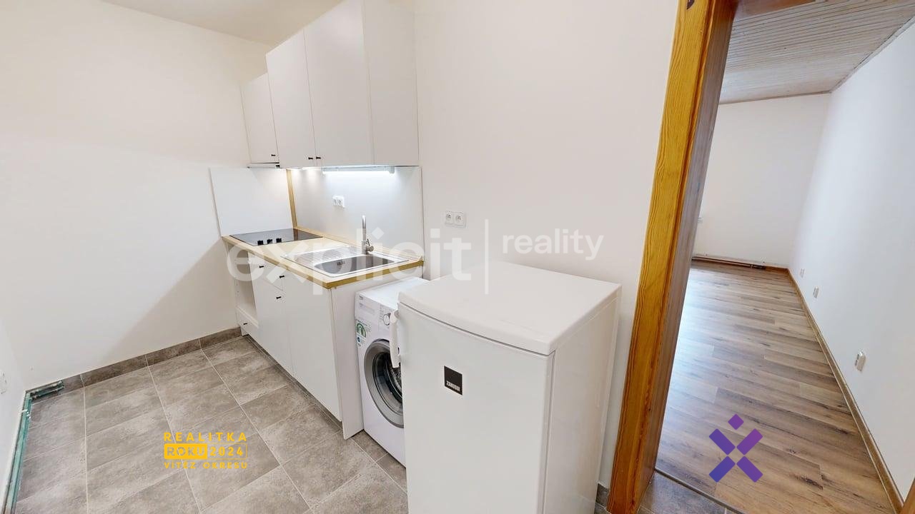 E112-Veselka-05222025_084902