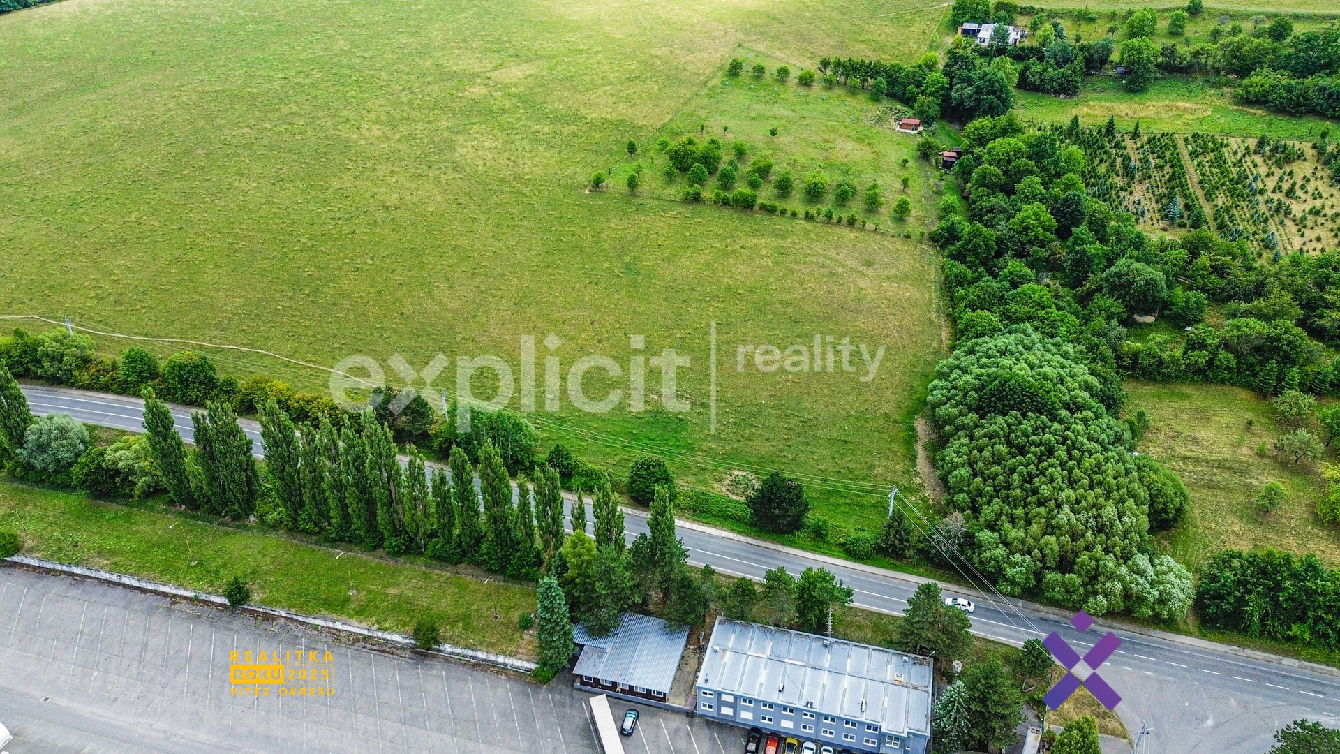 Prodej komerčního pozemku 11 660 m&sup2;, Slušovice
