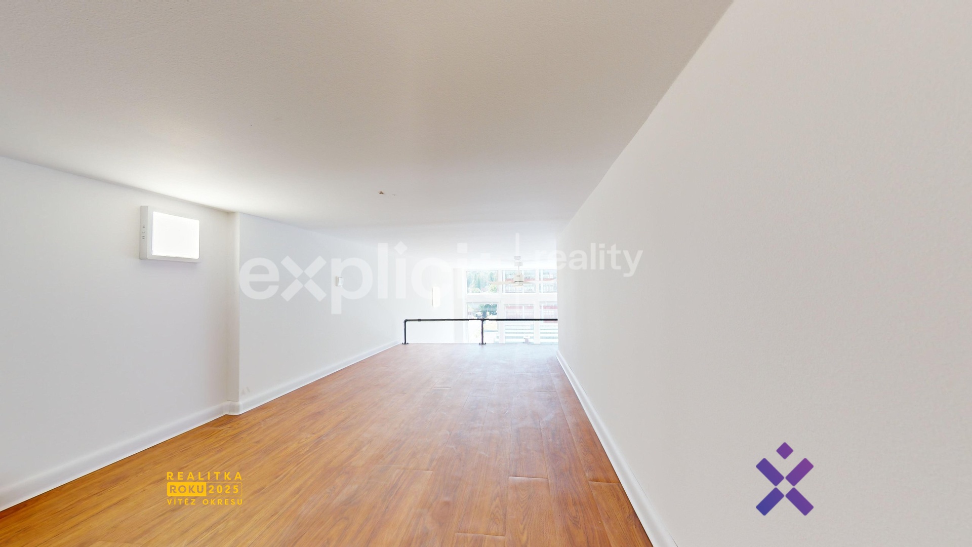 Pronájem ateliéru 1+kk, 30 m&sup2; - Zlín (Loft)