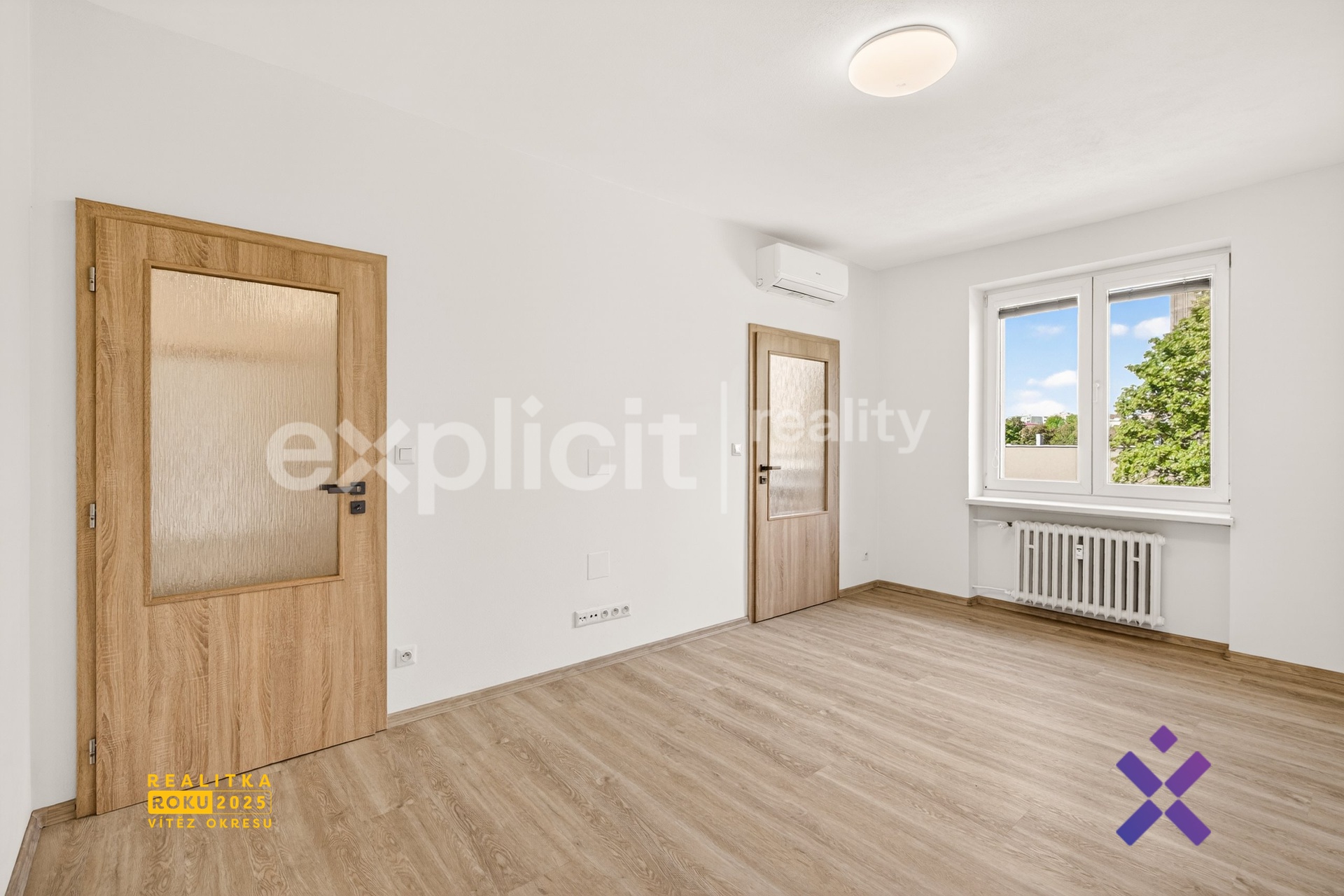 Prodej bytu 2+1 s garáží, 54 m&sup2; - Krapkova, P
