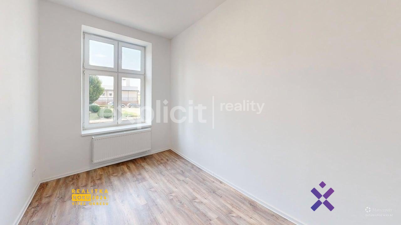 Zirovnice-482-Bedroom-Defurnished 1