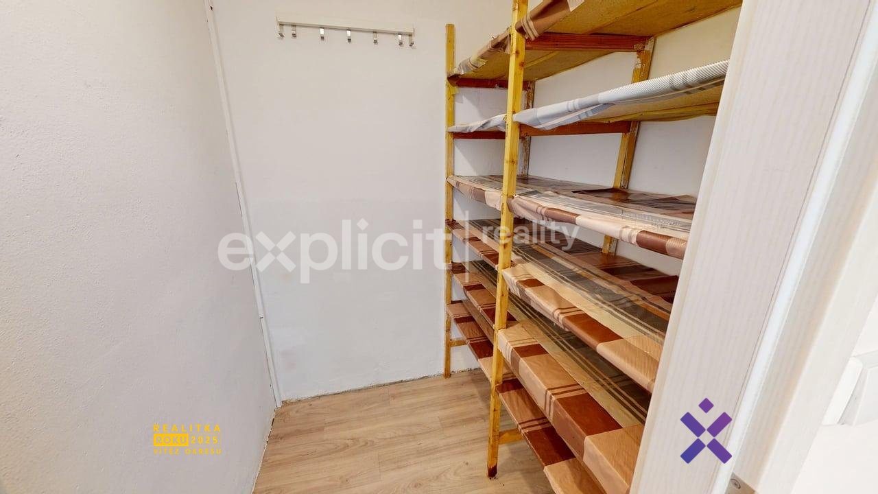 Tomáš Batík, Explicit Reality, Pronájem bytu 3+1, 68 m&sup2; - Zlín