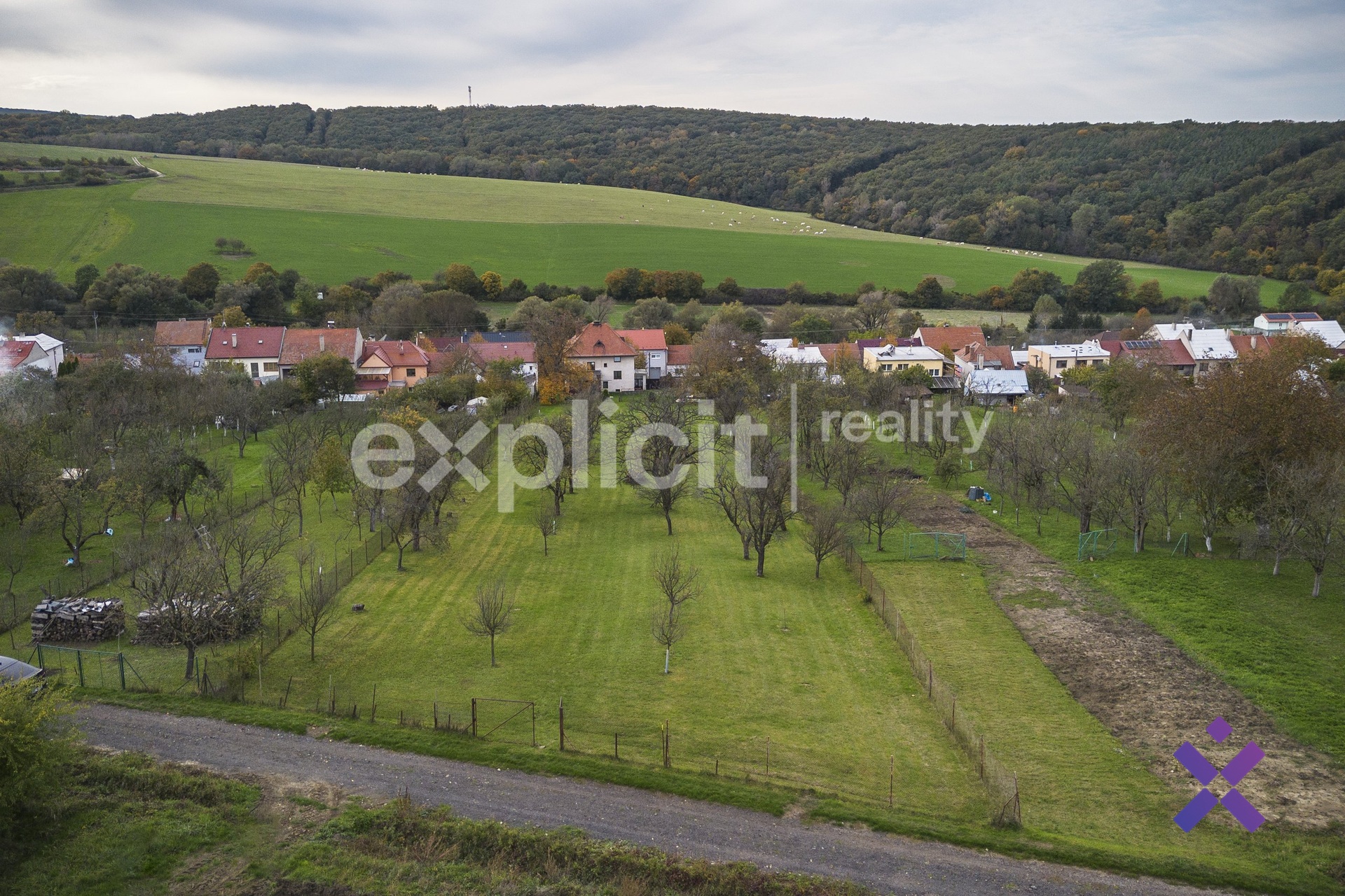 Prodej pozemku 2350 m2 - Korytna, okres Uherske Hradiste18