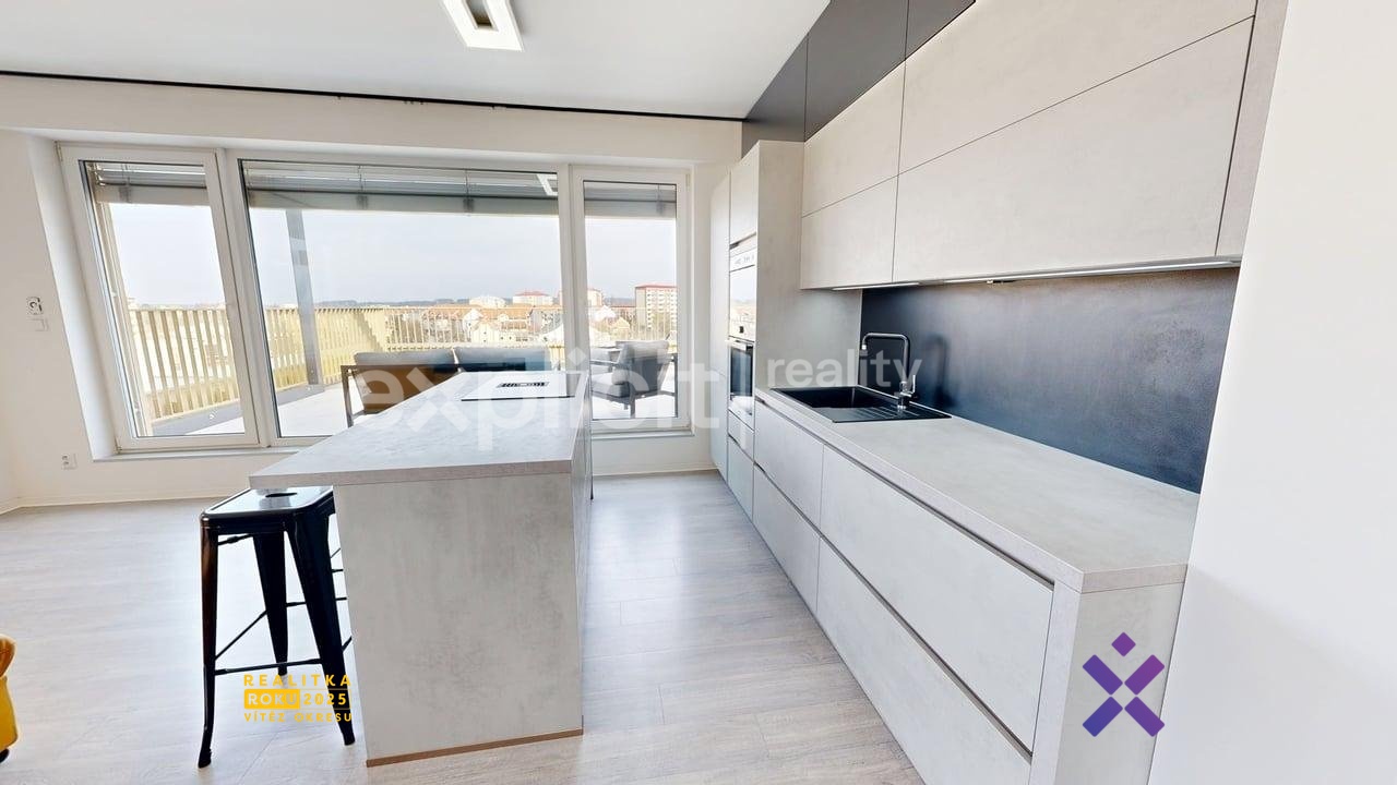 René Mrnuštík-Explicit Reality (8)