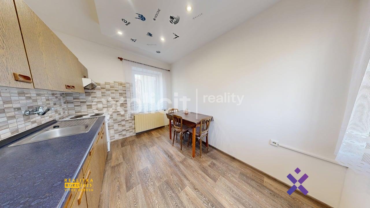 108-Kamenita-03092026_130940