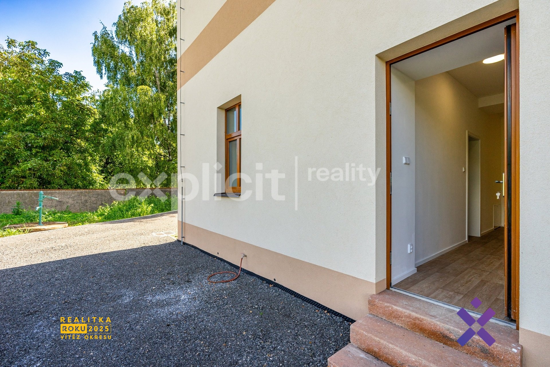 Tomáš Batík, Explicit reality, Pronájem bytu 4+kk,