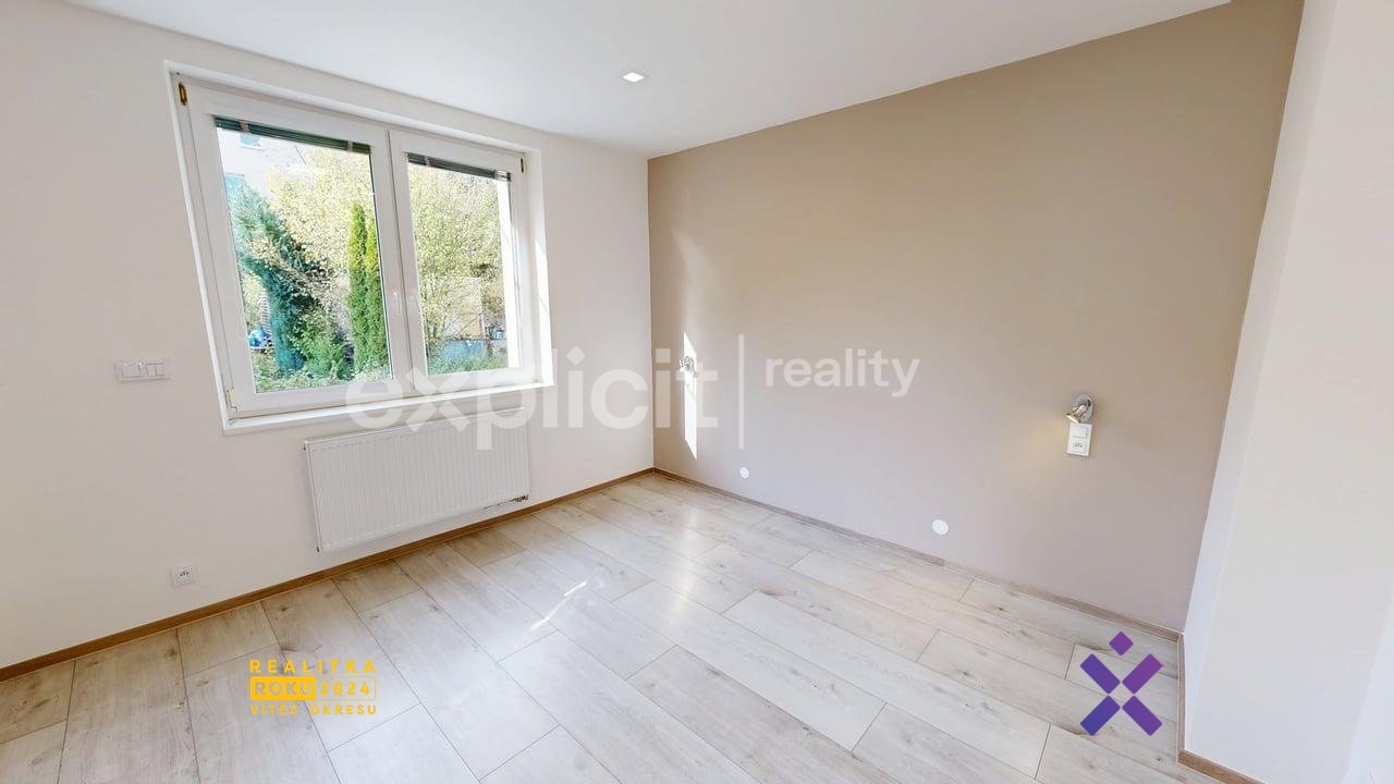 Prostredni-6872-10032025_125604