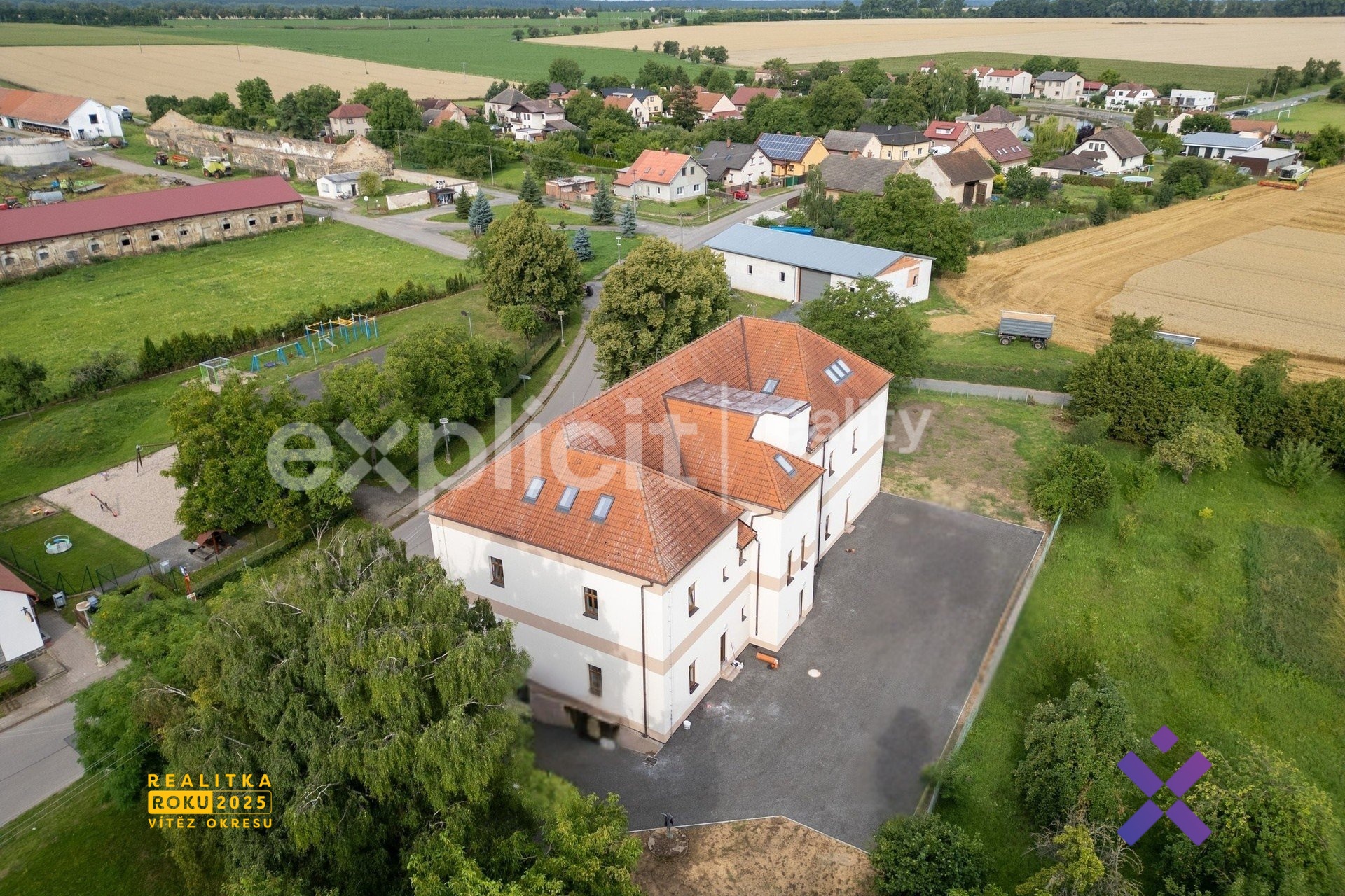 Tomáš Batík, Explicit reality, Pronájem bytu 4+kk,