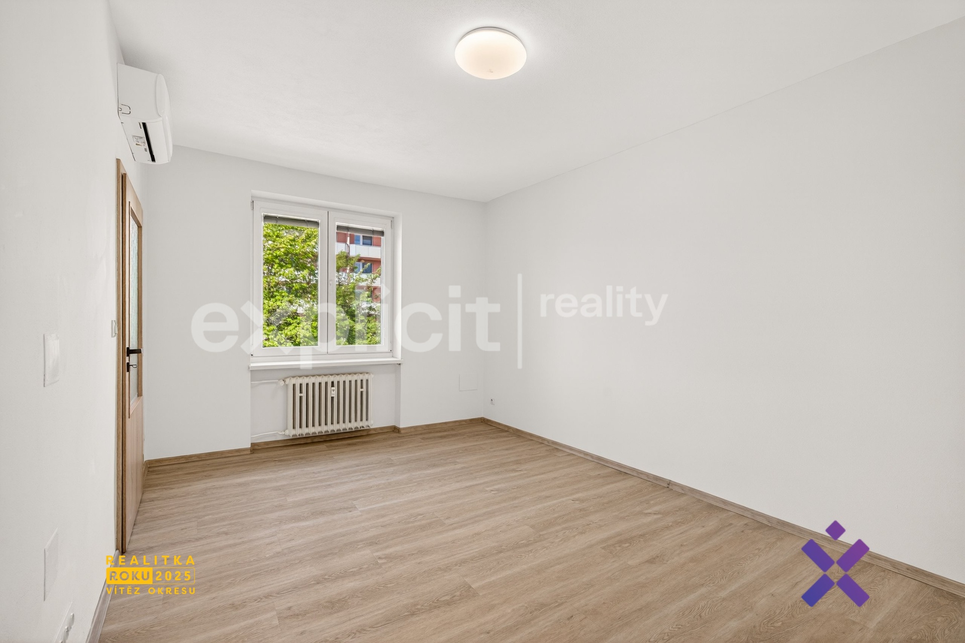 Prodej bytu 2+1 s garáží, 54 m&sup2; - Krapkova, P