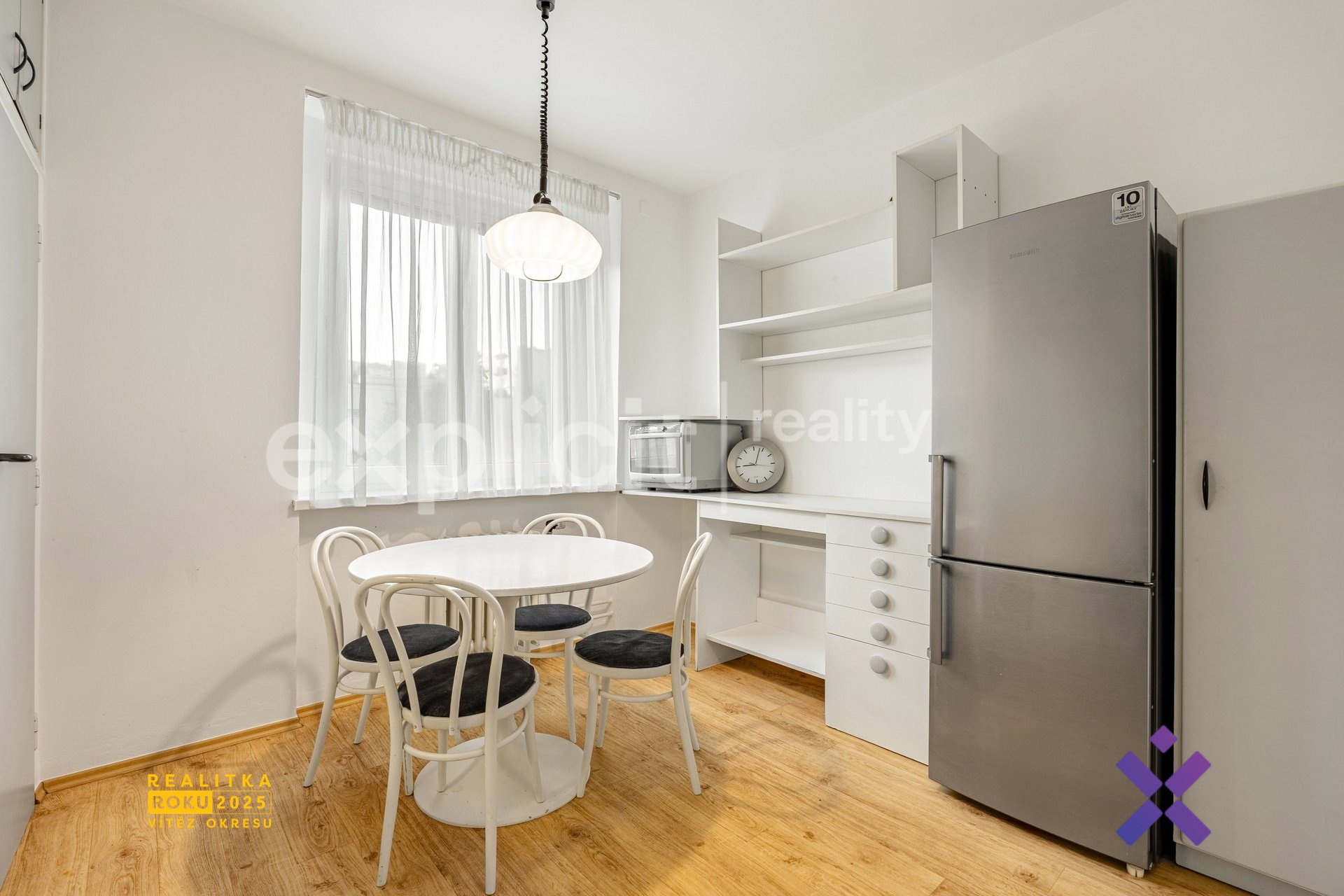 Tomáš Batík, Explicit reality, Pronájem bytu 3+1,7