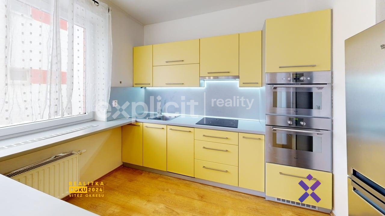Pod-Kriby-5630-Kitchen 1
