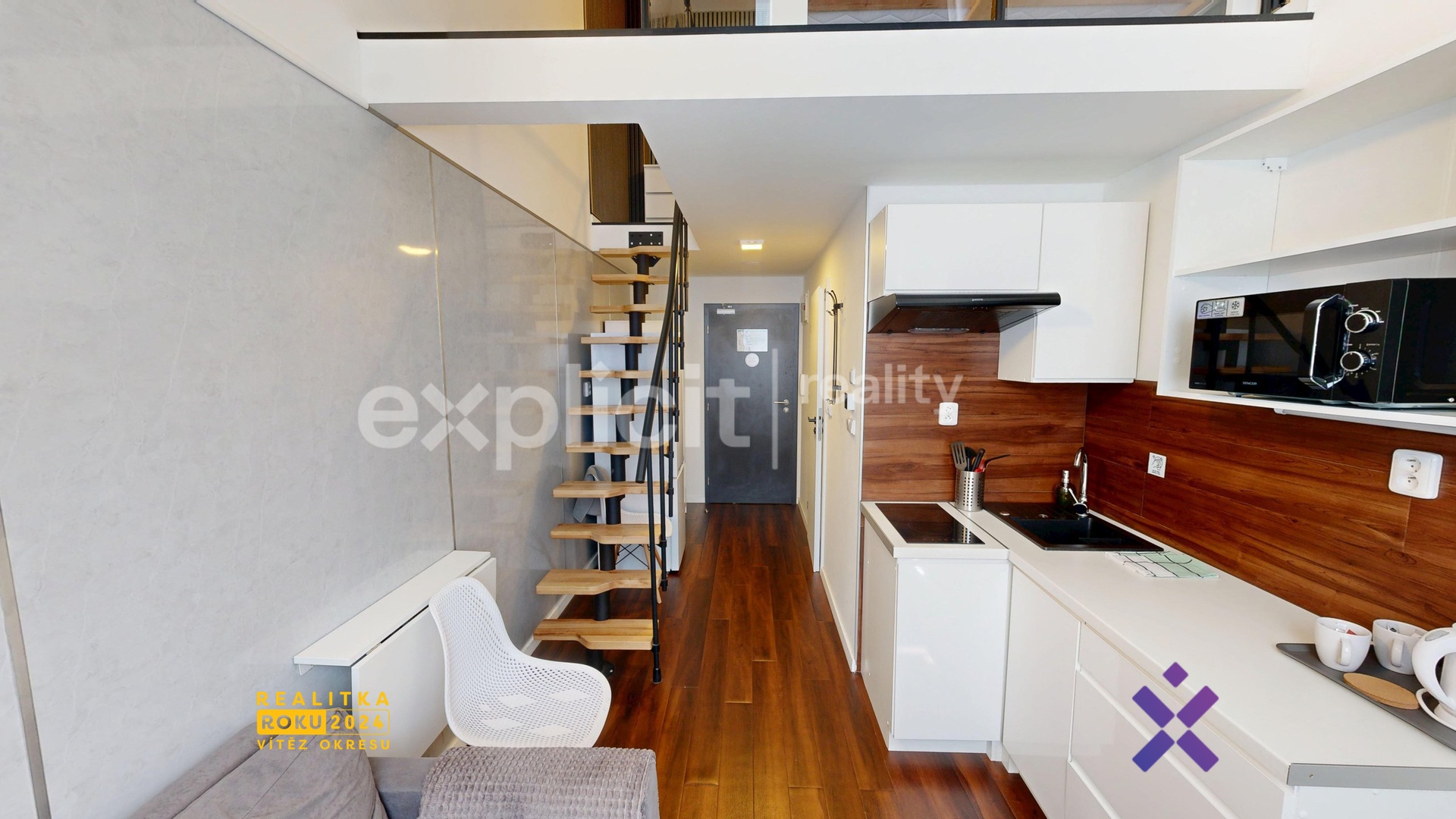 Pronajem-Loft-114-08082025_220018