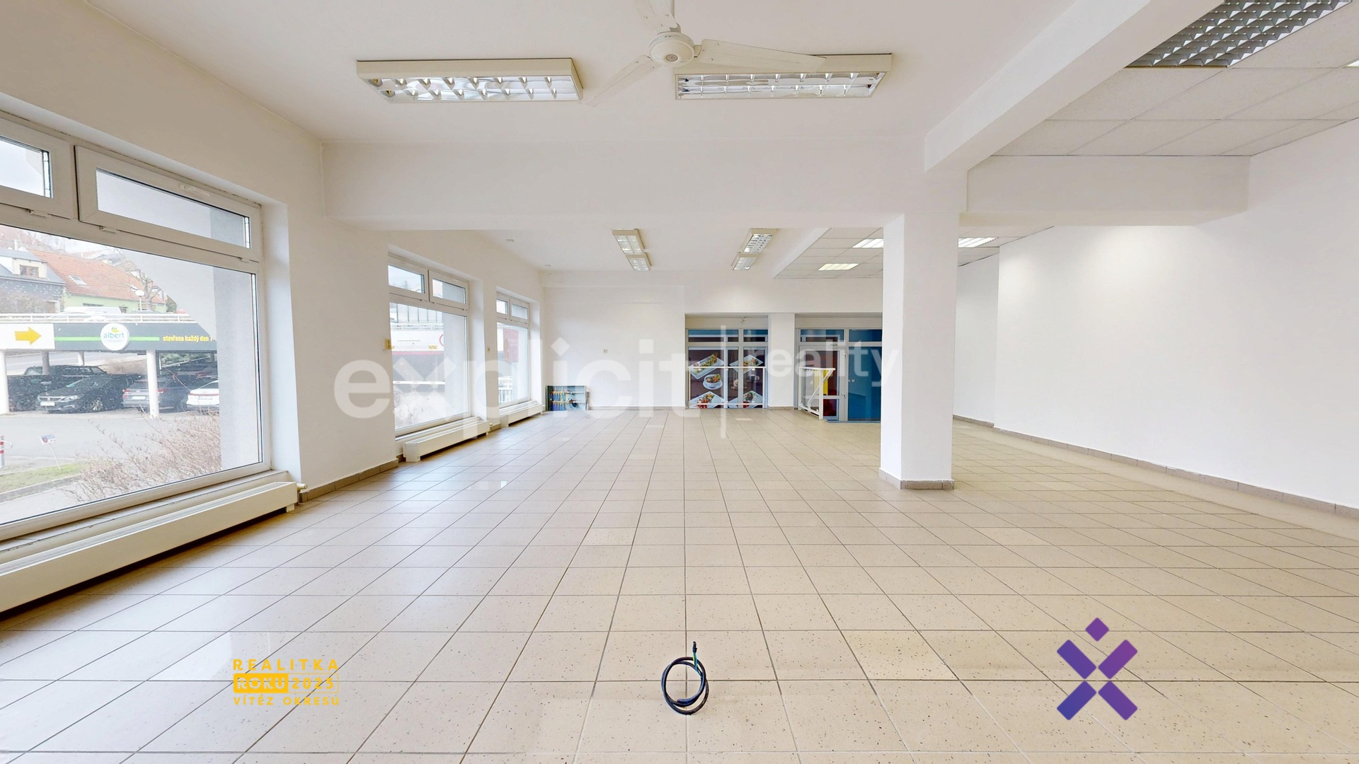 Pronájem obchodního prostoru 107,6 m&sup2; - Uherský Brod - Neradice