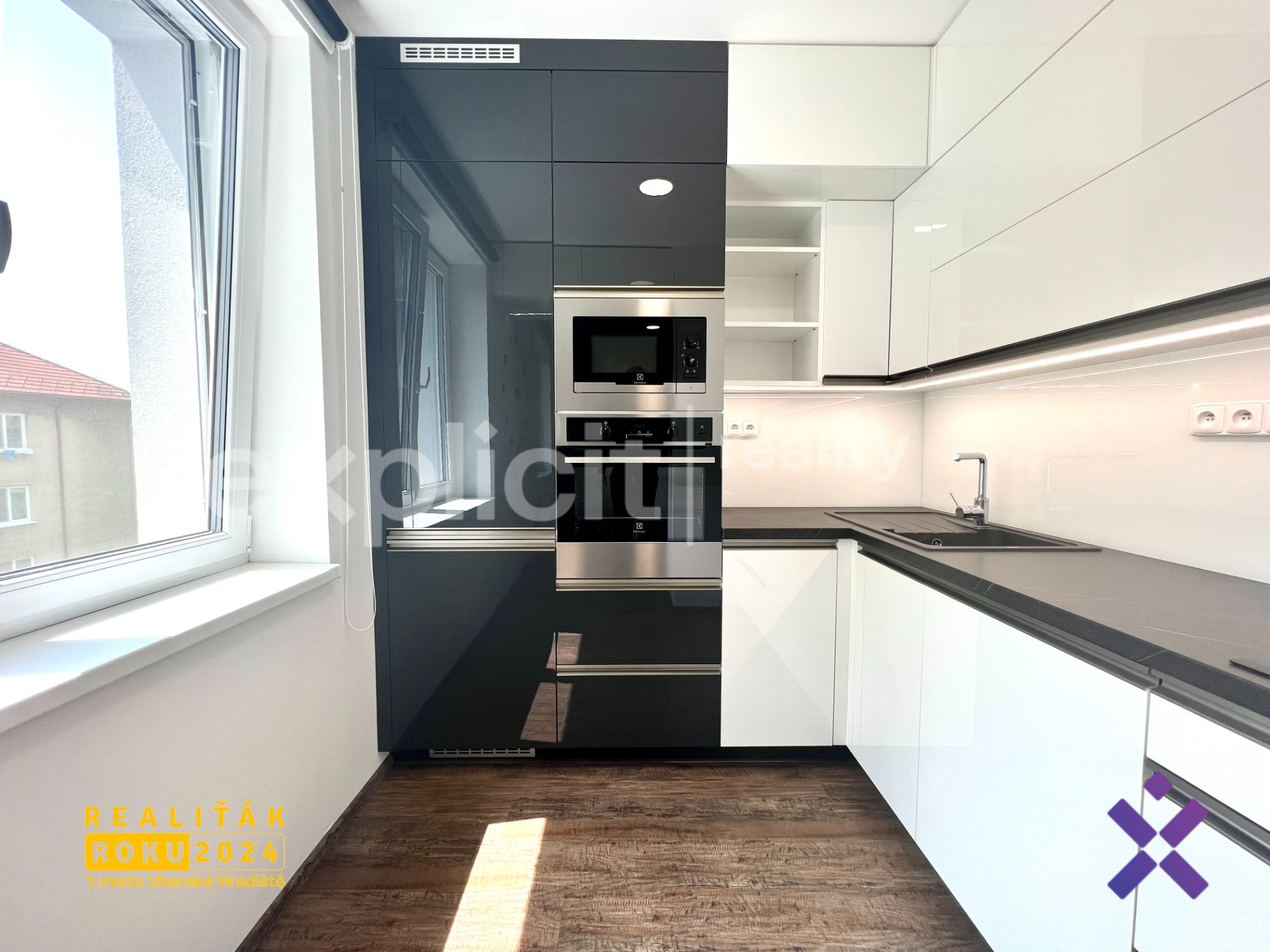 Prodej bytu 2+kk, 54 m² - Uhersky Brod, okres