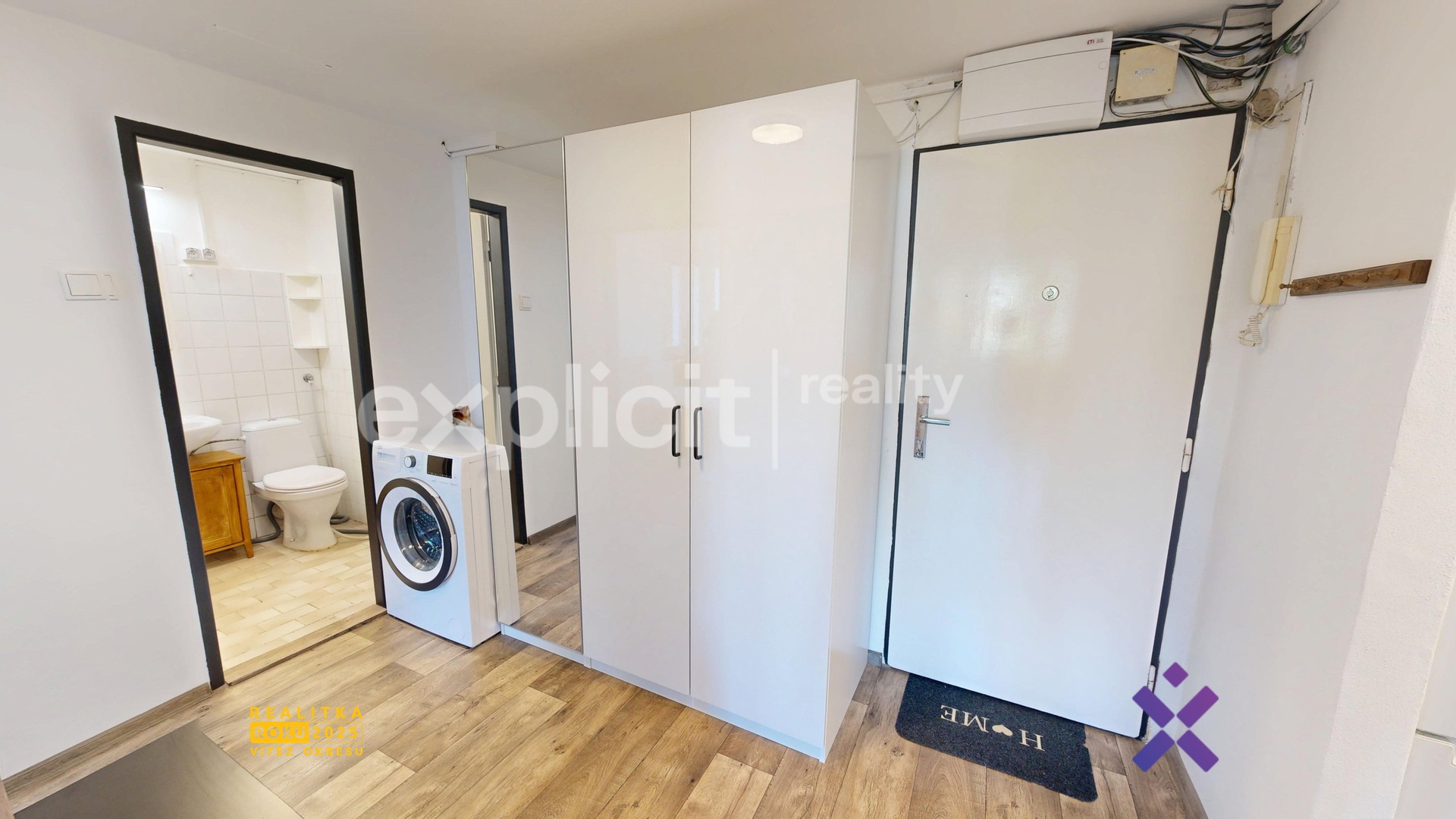 Tomáš Batík, Explicit Reality,  Pronájem bytu 2+kk 48 m&sup2;, Zlín