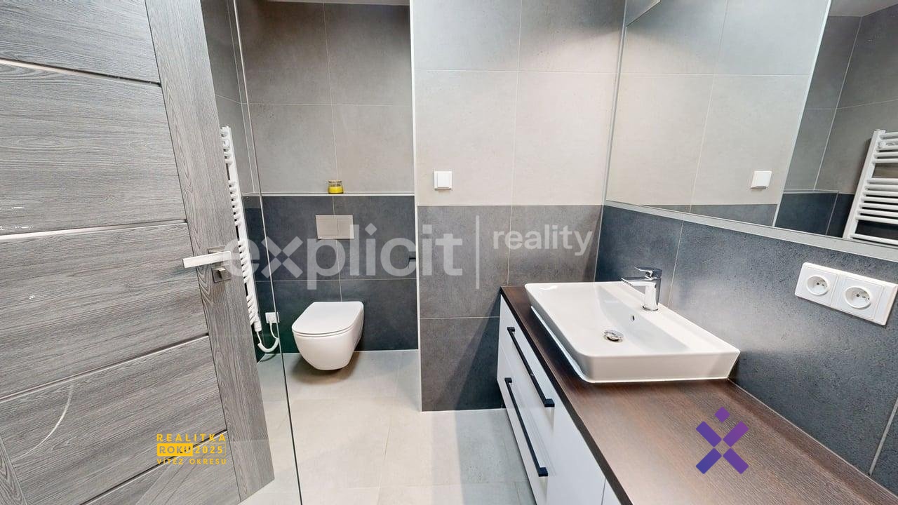 René Mrnuštík-Explicit Reality (16)