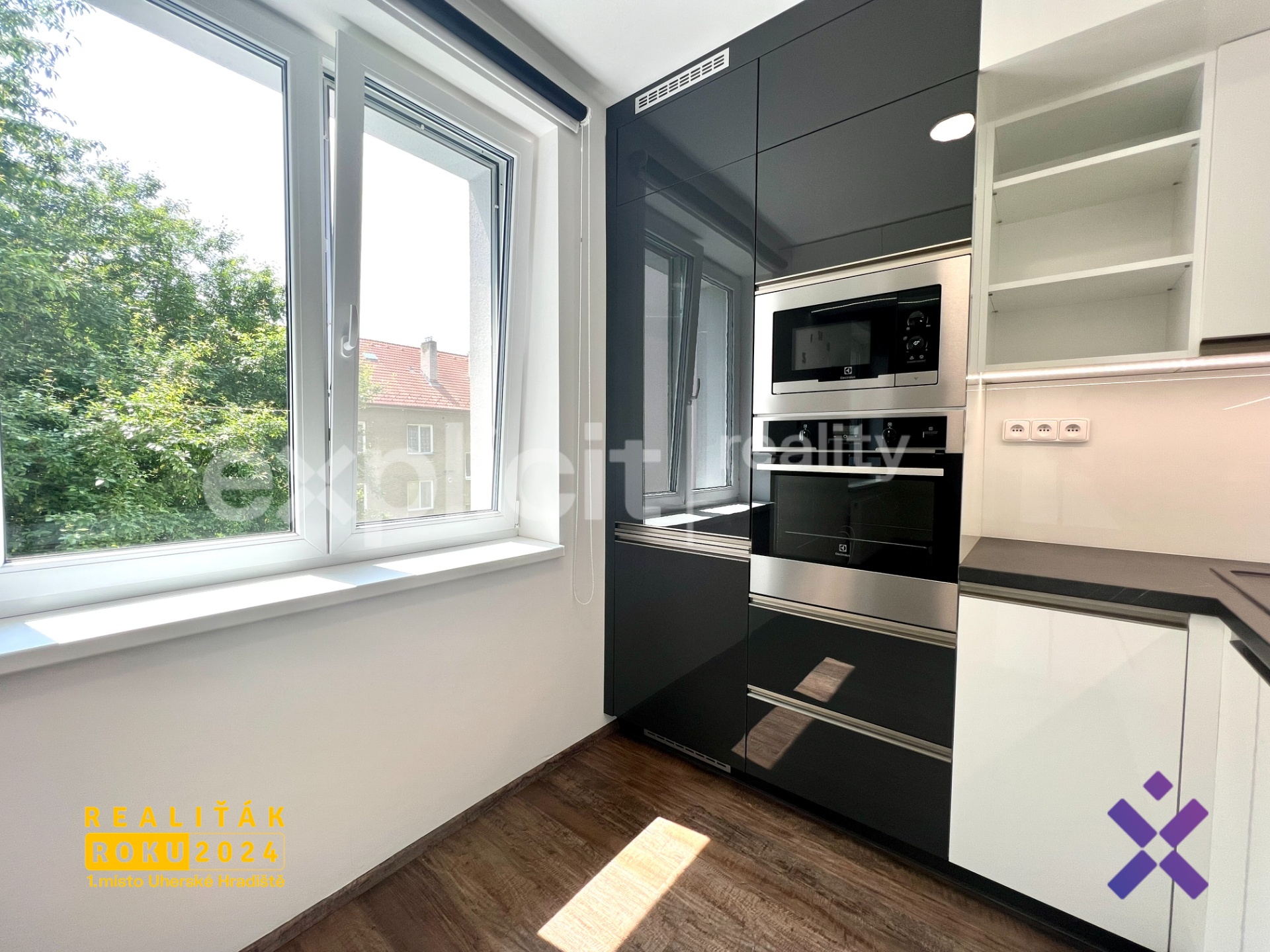 Prodej bytu 2+kk, 54 m² - Uhersky Brod, okres