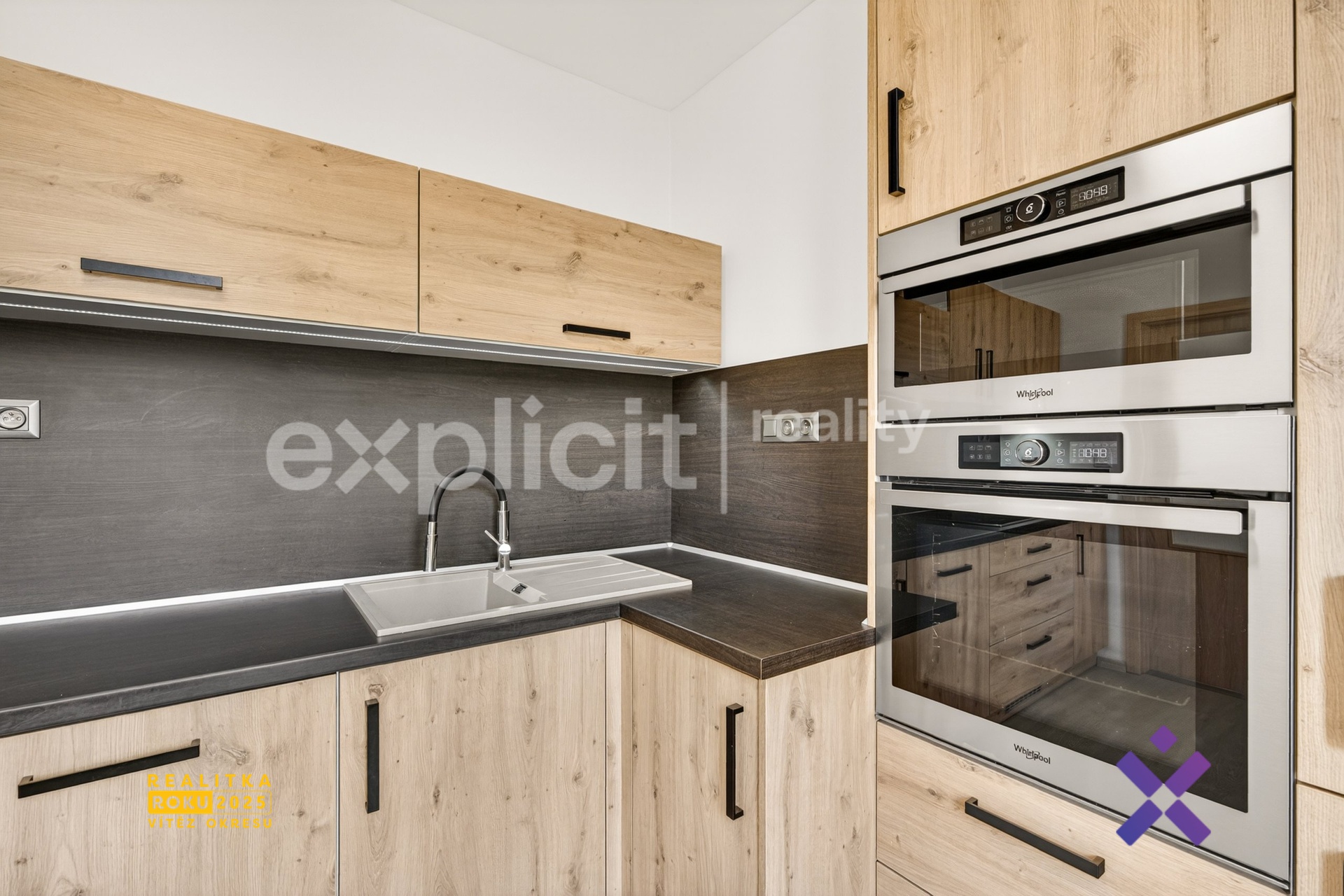 Prodej bytu 2+1 s garáží, 54 m&sup2; - Krapkova, P