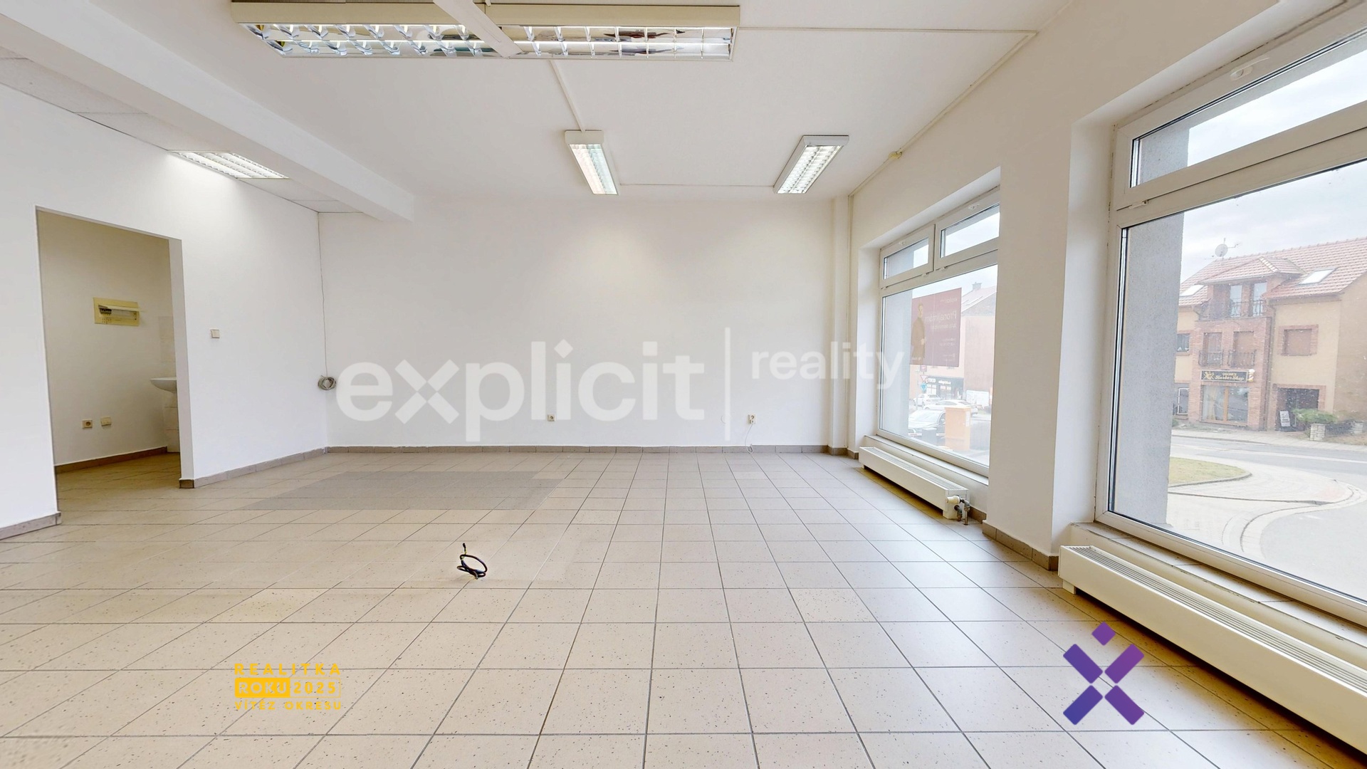 Pronájem obchodního prostoru 107,6 m&sup2; - Uherský Brod - Neradice