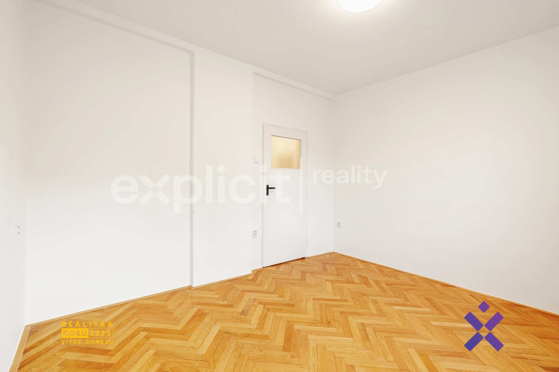 Tomáš Batík, Explicit reality, Pronájem bytu 3+1,7