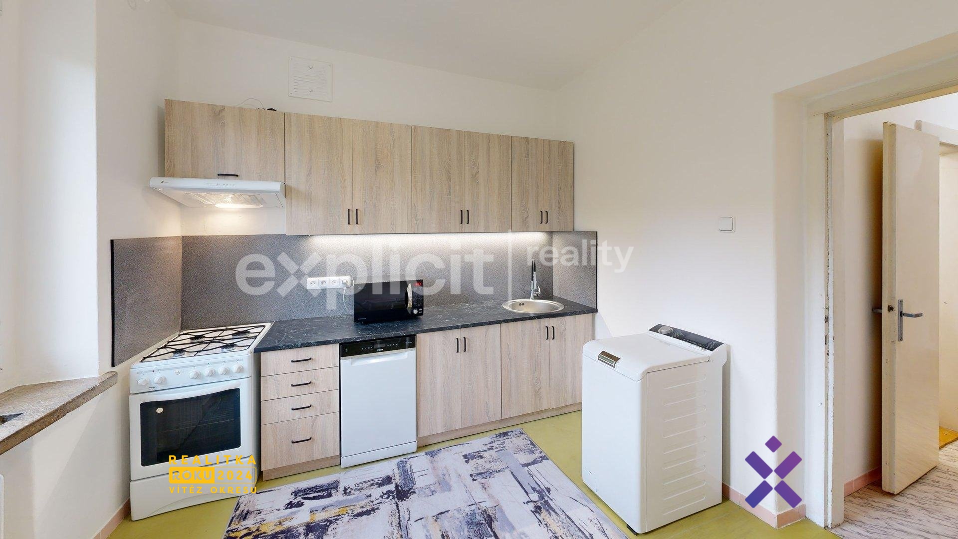 879-Vezove-domy-Kitchen