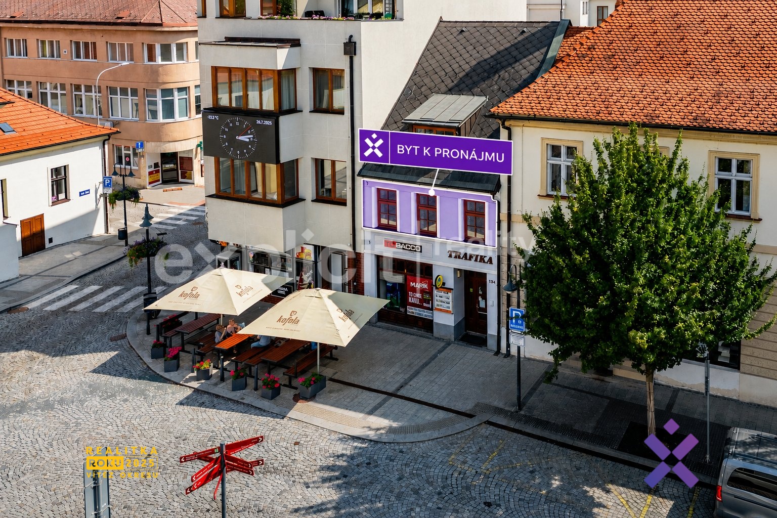 Pronájem bytu 2+kk 80 m&sup2; - Masarykovo náměstí, Uherský Brod-HDR-znaceni