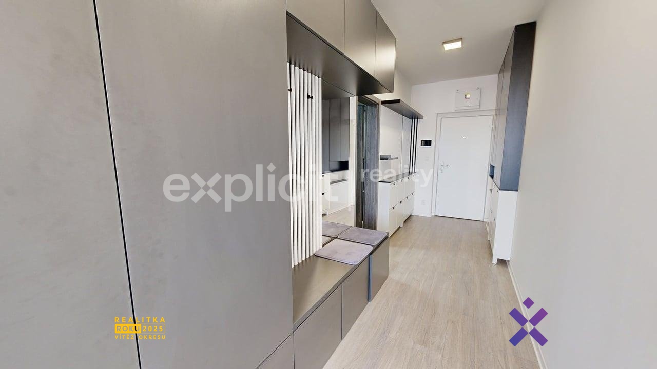 René Mrnuštík-Explicit Reality (11)