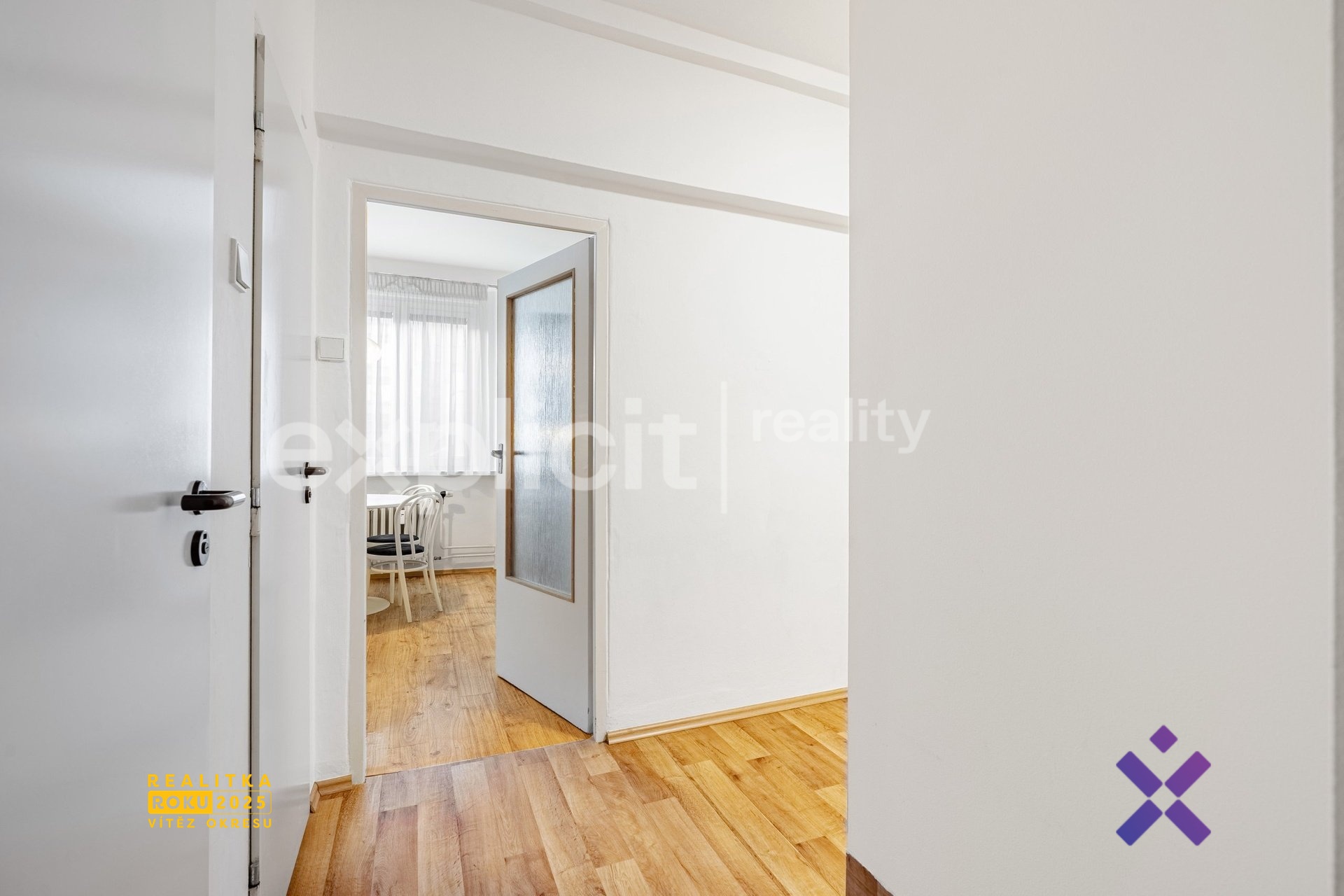 Tomáš Batík, Explicit reality, Pronájem bytu 3+1,7