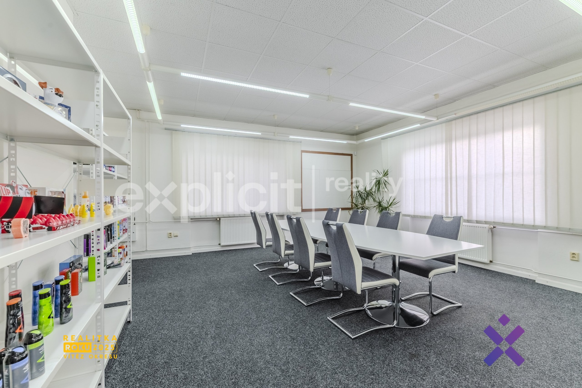 Prodej skladu a haly 3 394 m&sup2;, pozemek 6 552 