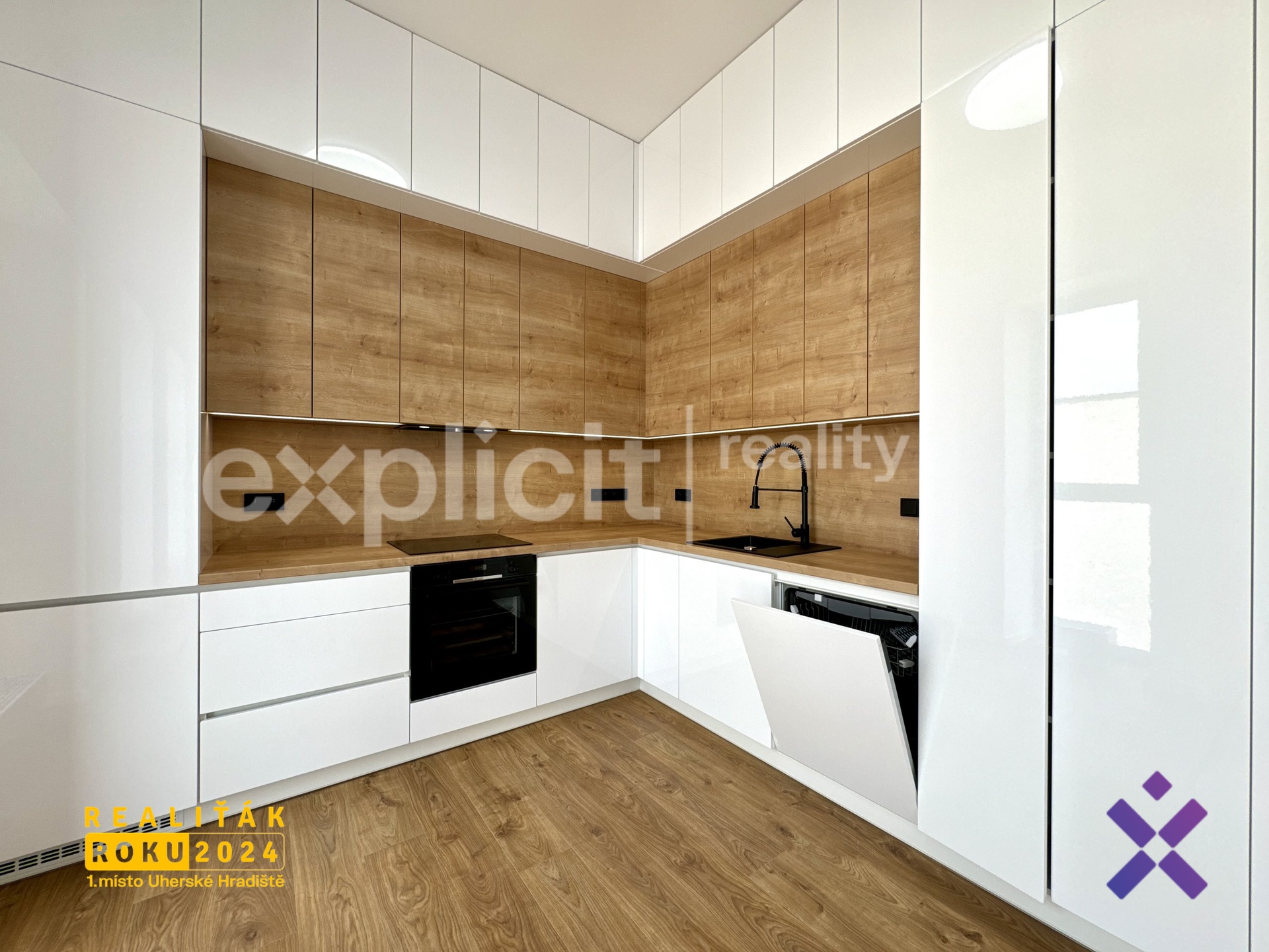 Pronajem Novostavba bytu 3+kk, 62 m² - Park Tower, Zlin, okres Zlin2